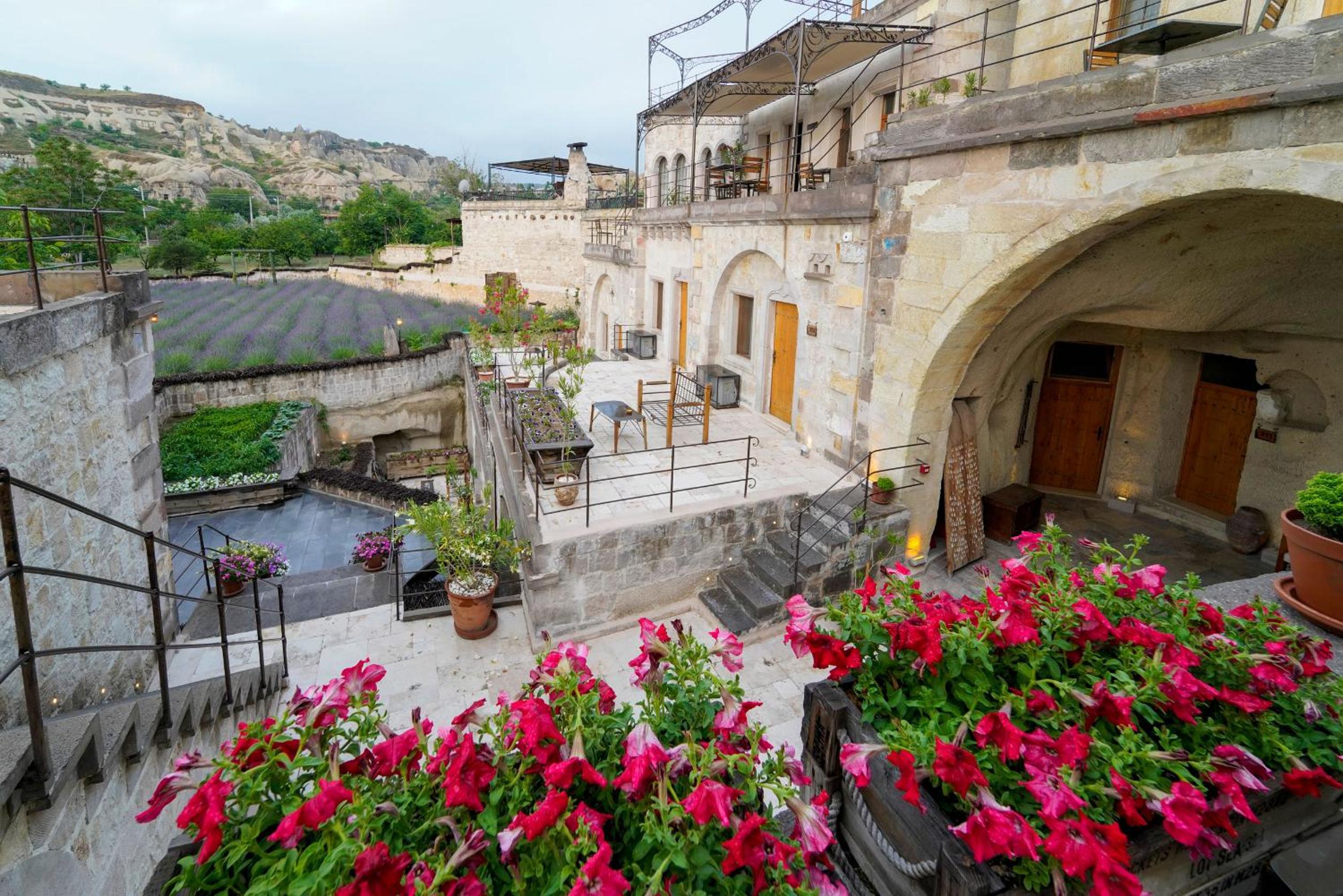 Design Cave Otel - Image 23