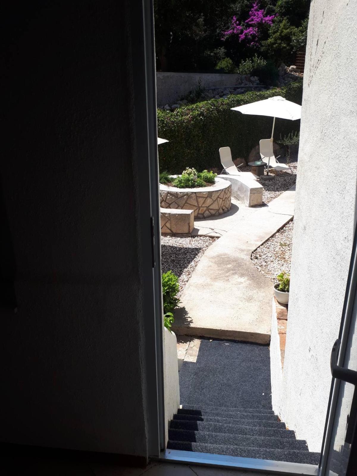 Photo 48