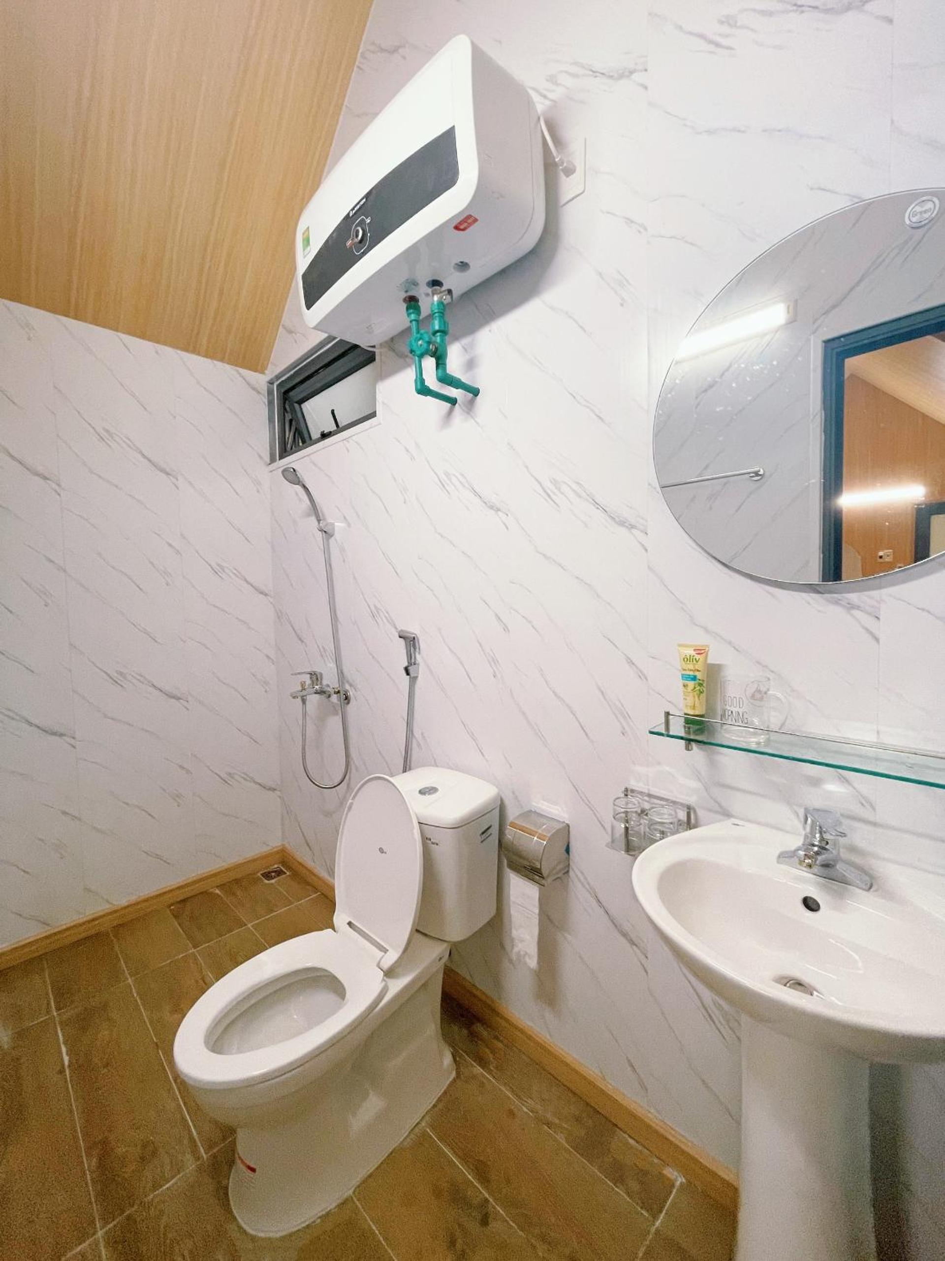 MiCasa - Nhà gác mái trên đỉnh đồi