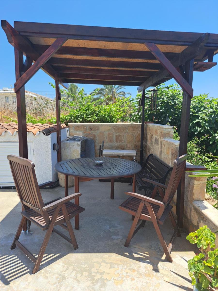 Peaceful semi detached house with private pool near the sea view 3