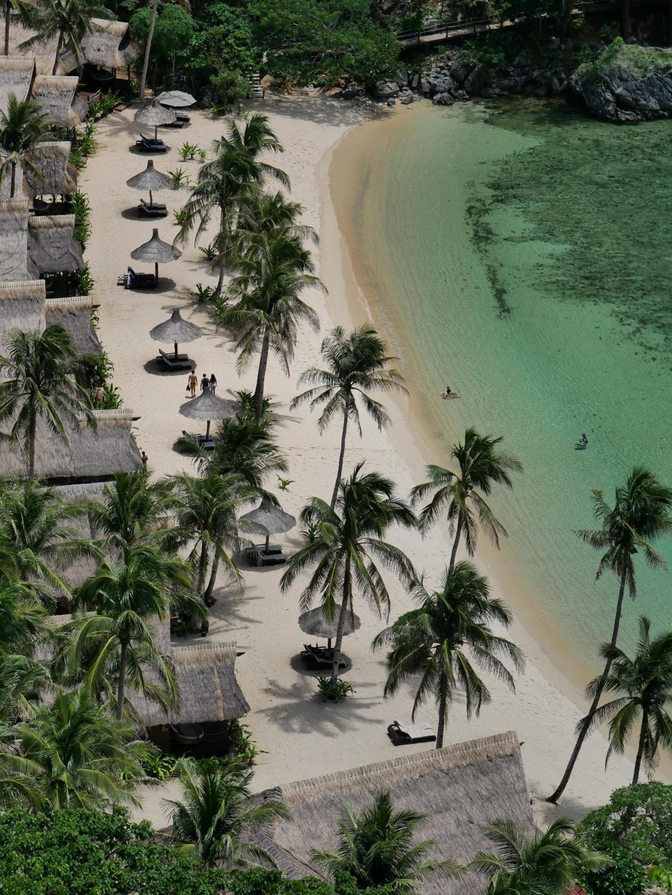 Cauayan Island Resort and Spa