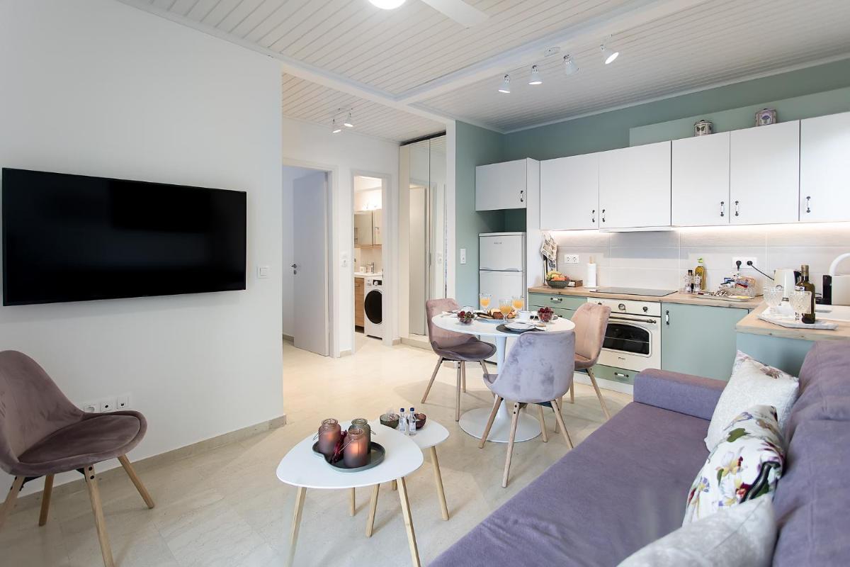 Oliva e Mare Luxury Suite view 5