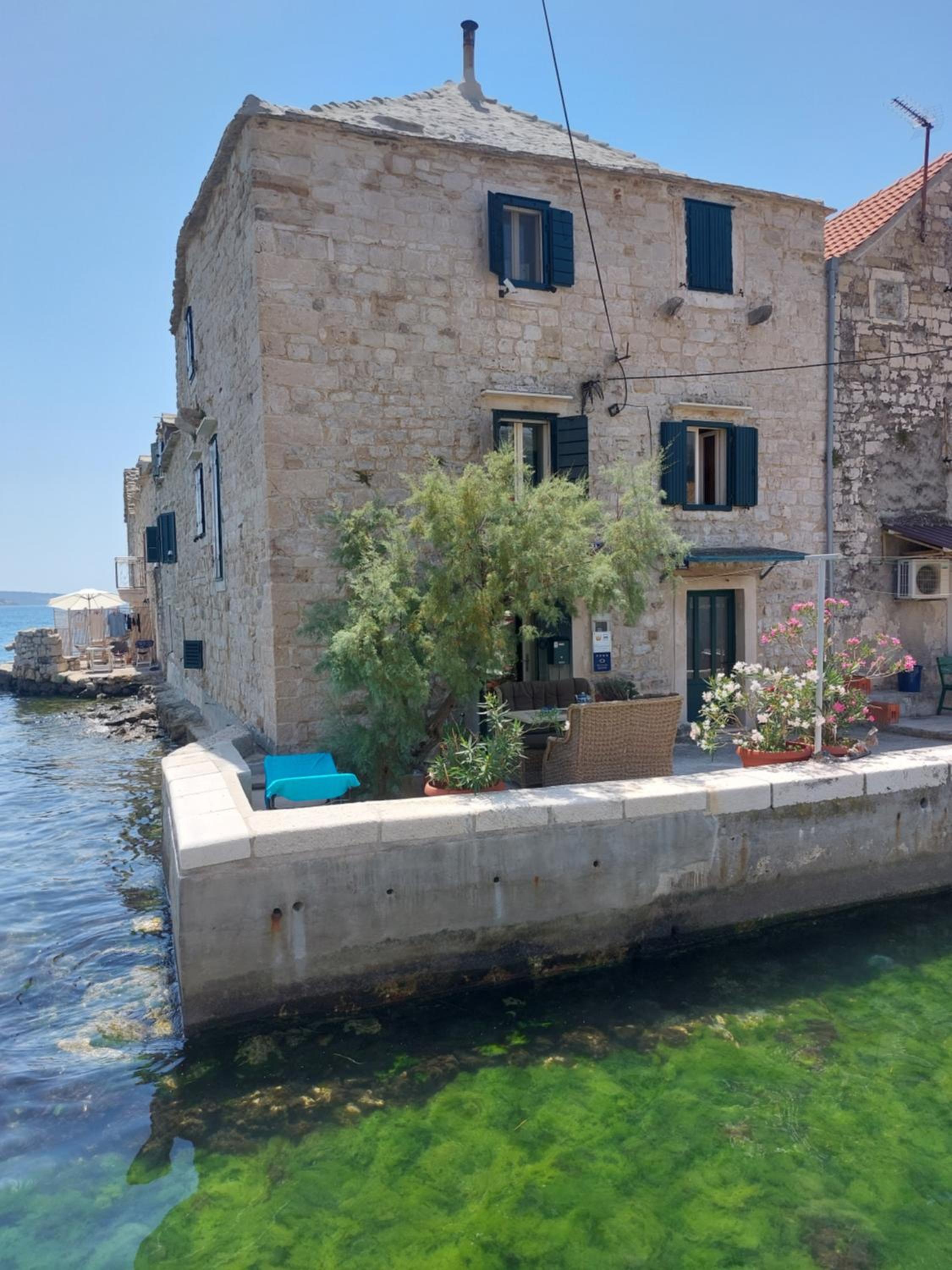 Water Castle House view 4