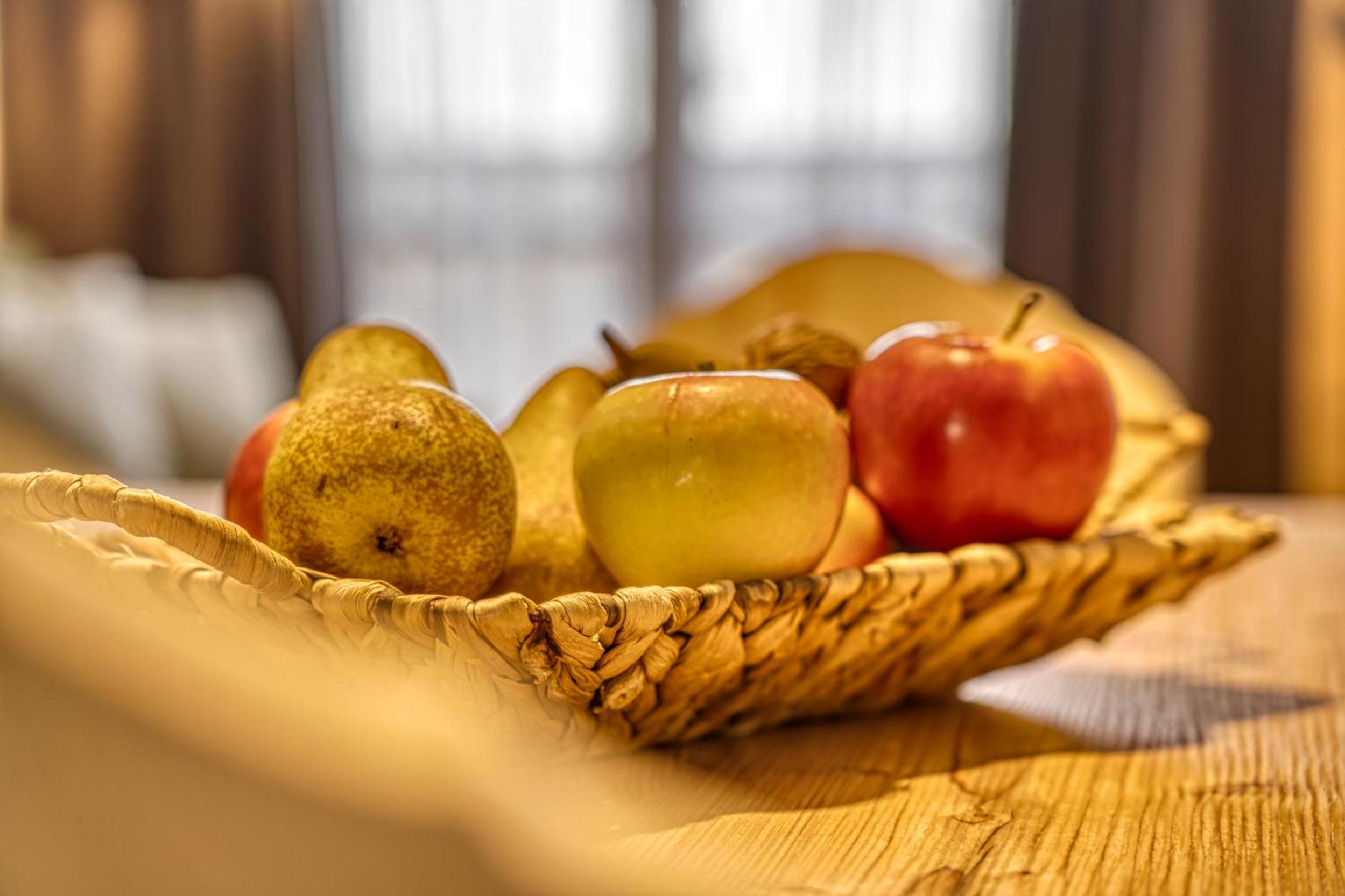 Kreuzwegerhof Nals - Historic Nature Stay with Pool near Meran & Bozen