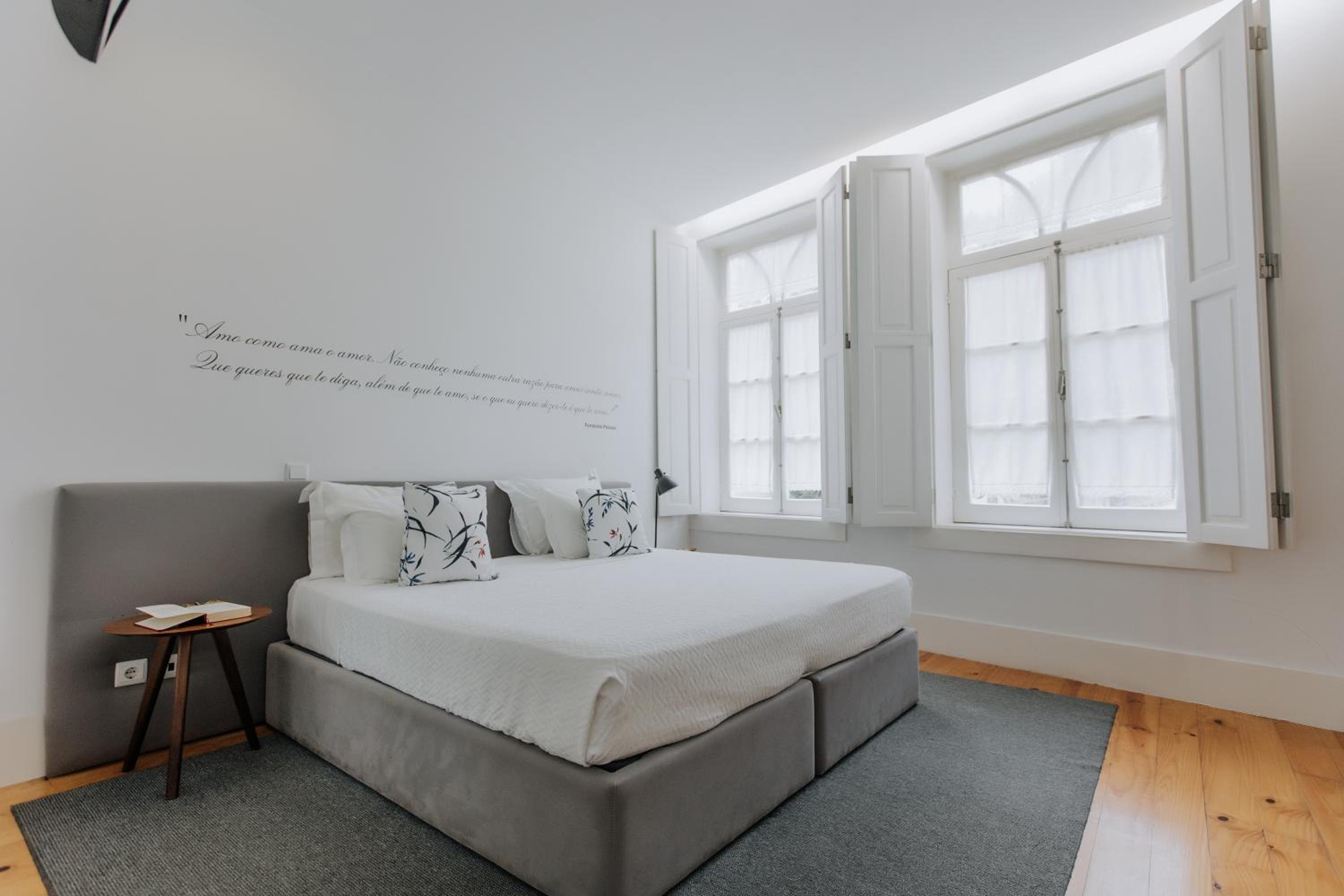 Trovador Guest House