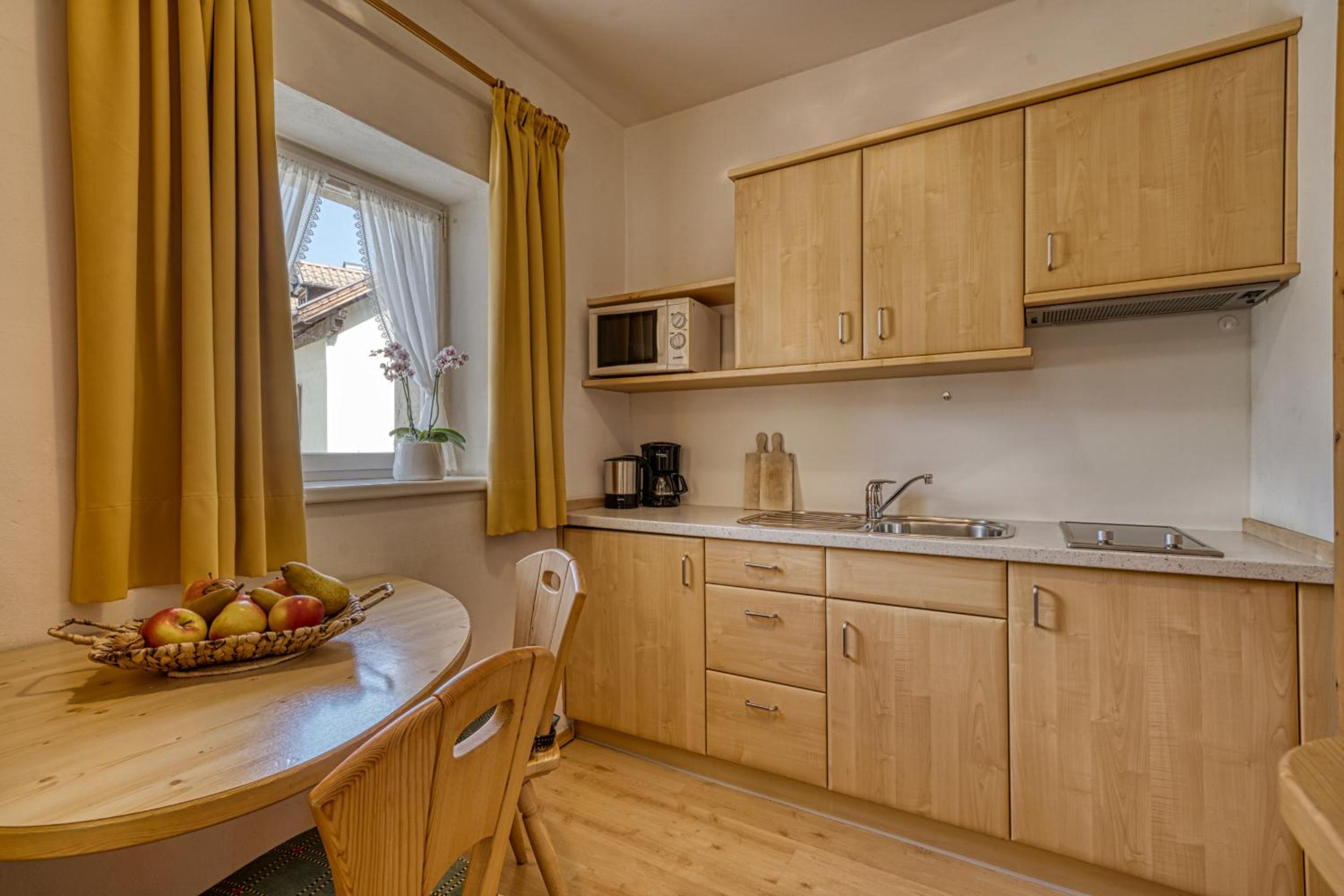 Kreuzwegerhof Nals - Historic Nature Stay with Pool near Meran & Bozen
