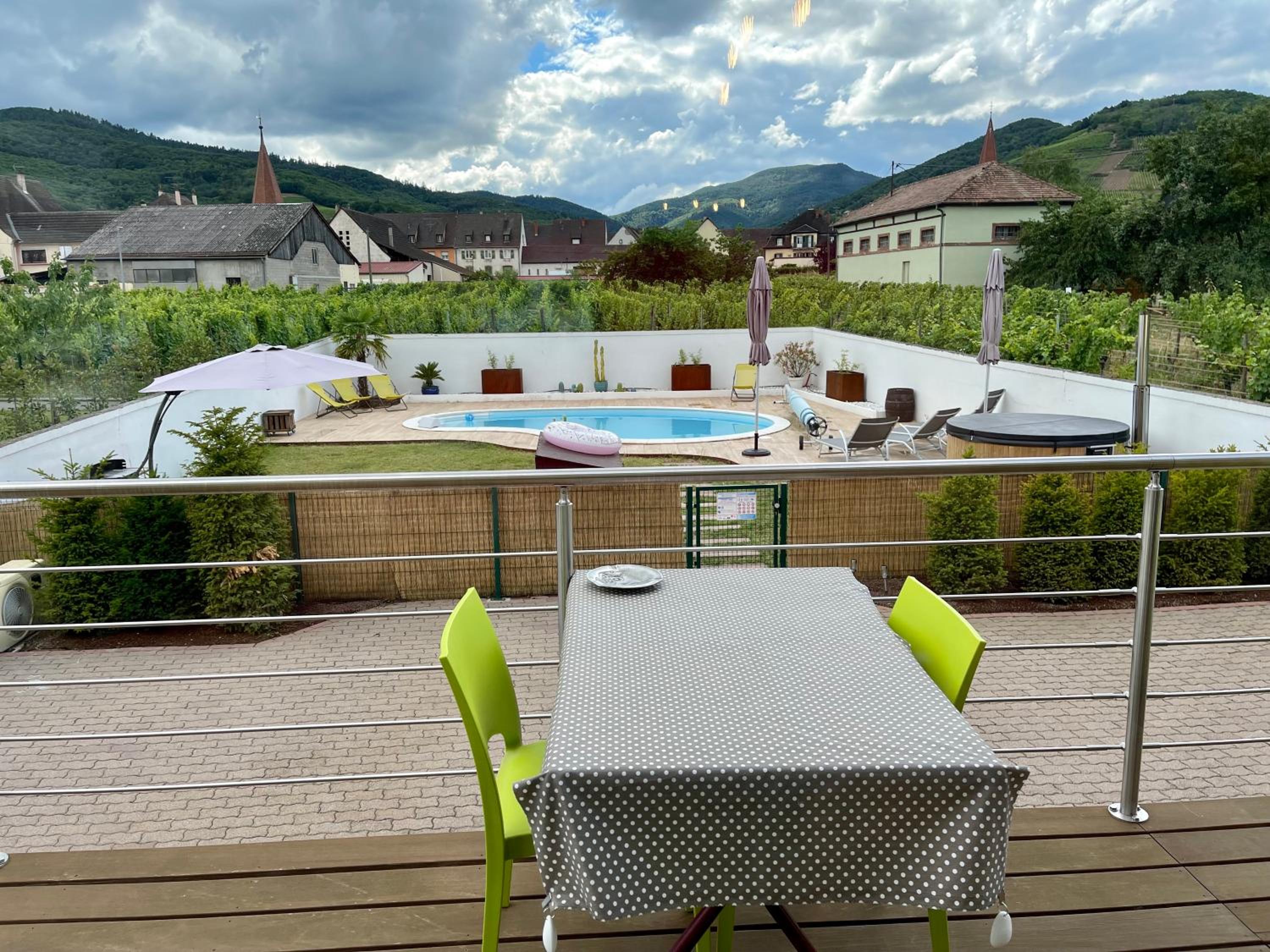 Alsacebnb - Gîte 12 personnes dans le vignoble - Piscine privée chauffée & Spa view 5