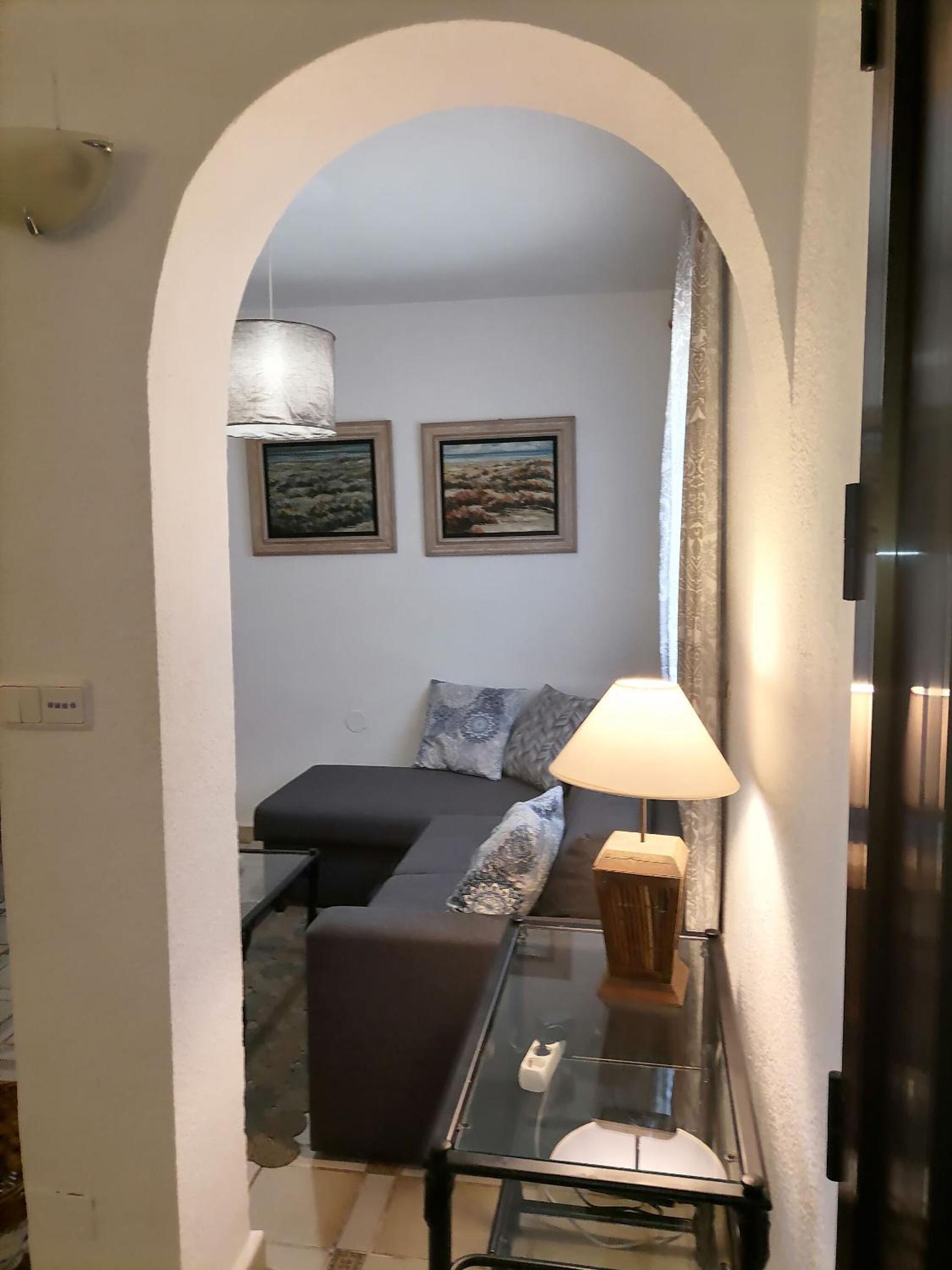 Welcoming House in Torrevieja with Shared Pool