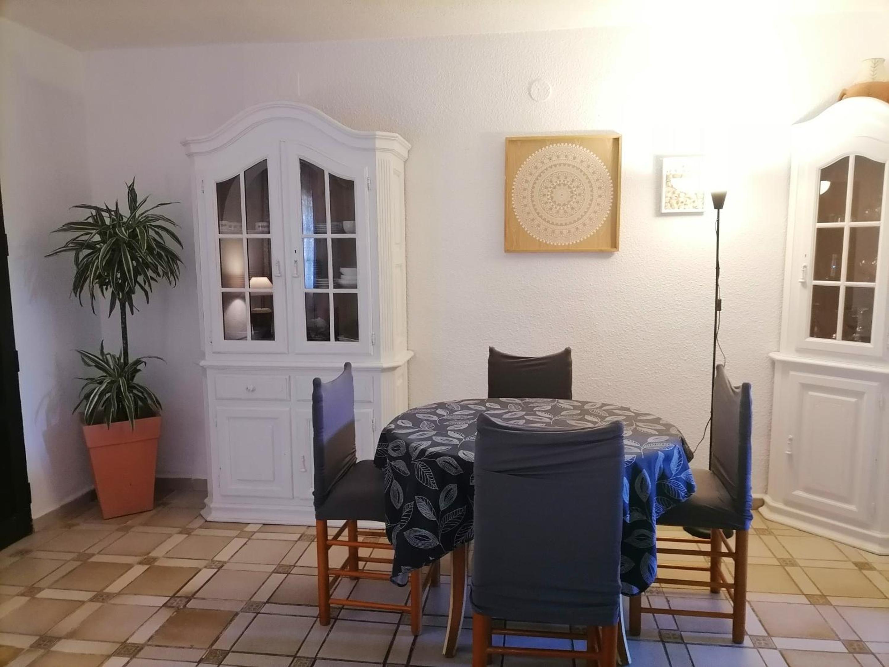 Welcoming House in Torrevieja with Shared Pool