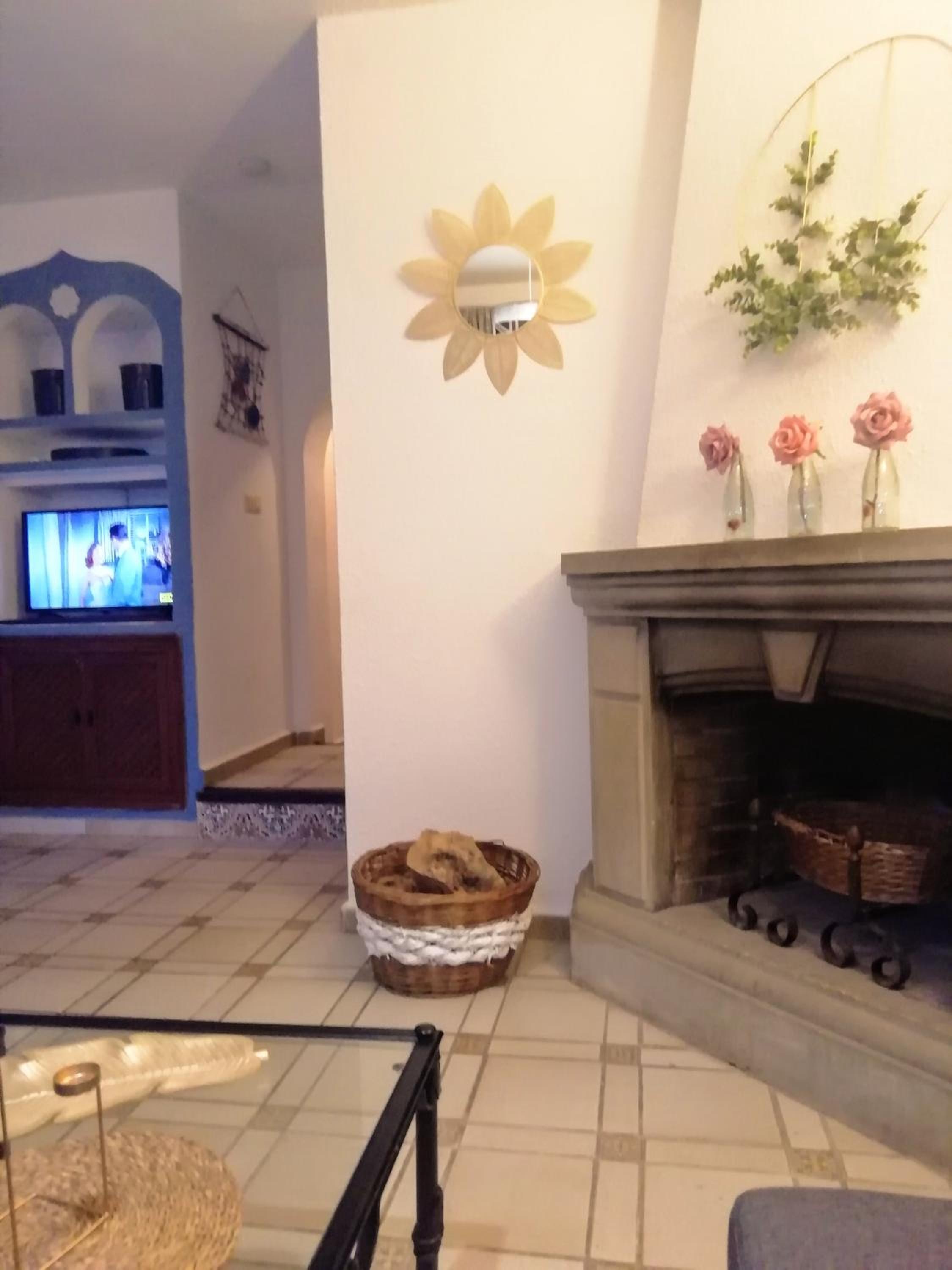 Welcoming House in Torrevieja with Shared Pool