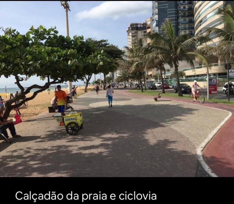 Melhor localização em frente a Praia da Costa