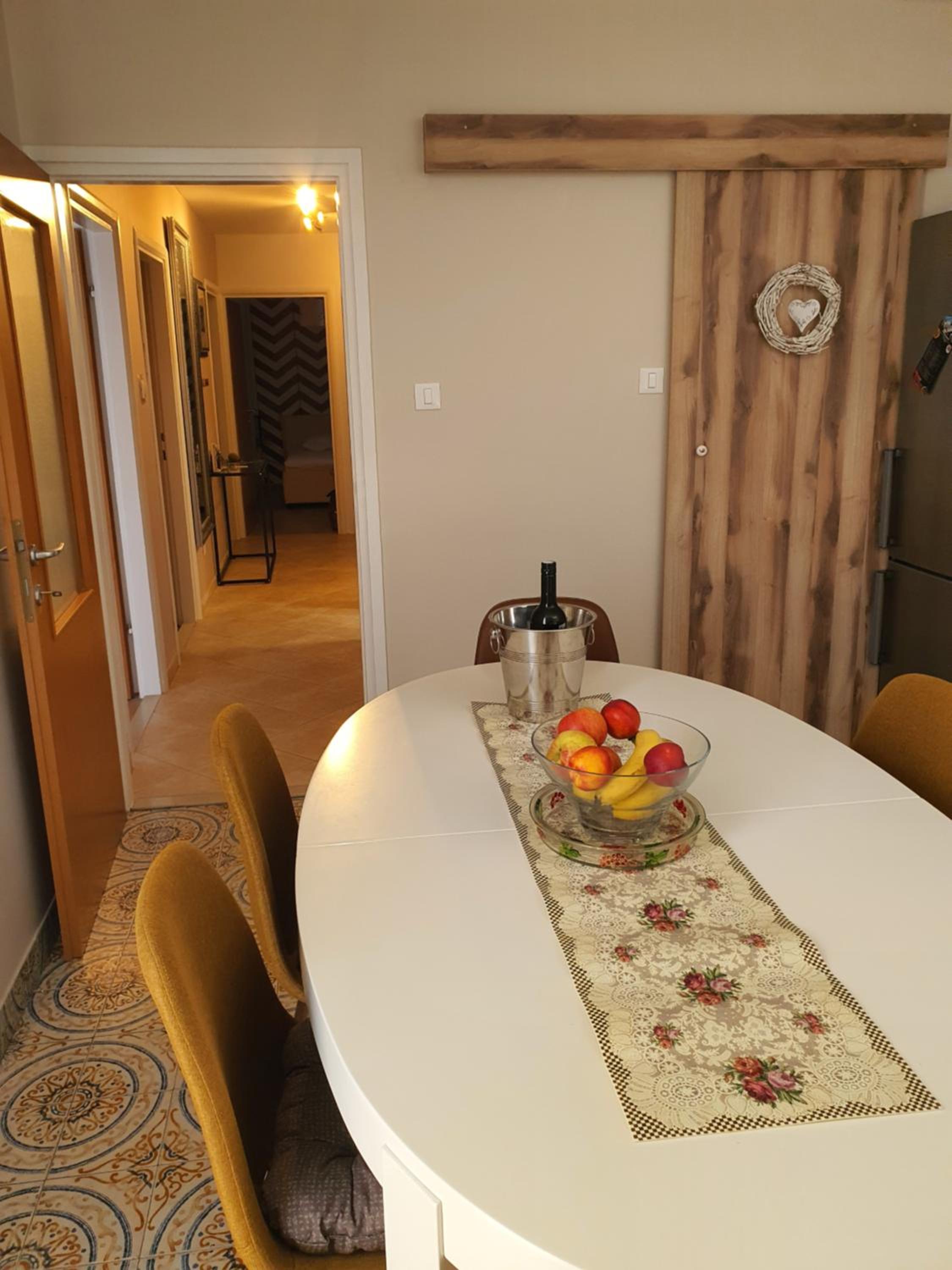 Batala1-City marina apartment with secured private parking