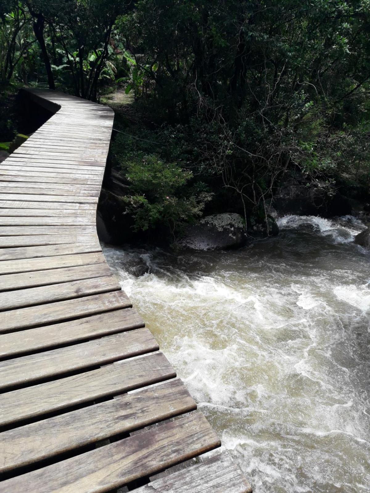 Pousada Estância Rio Acima