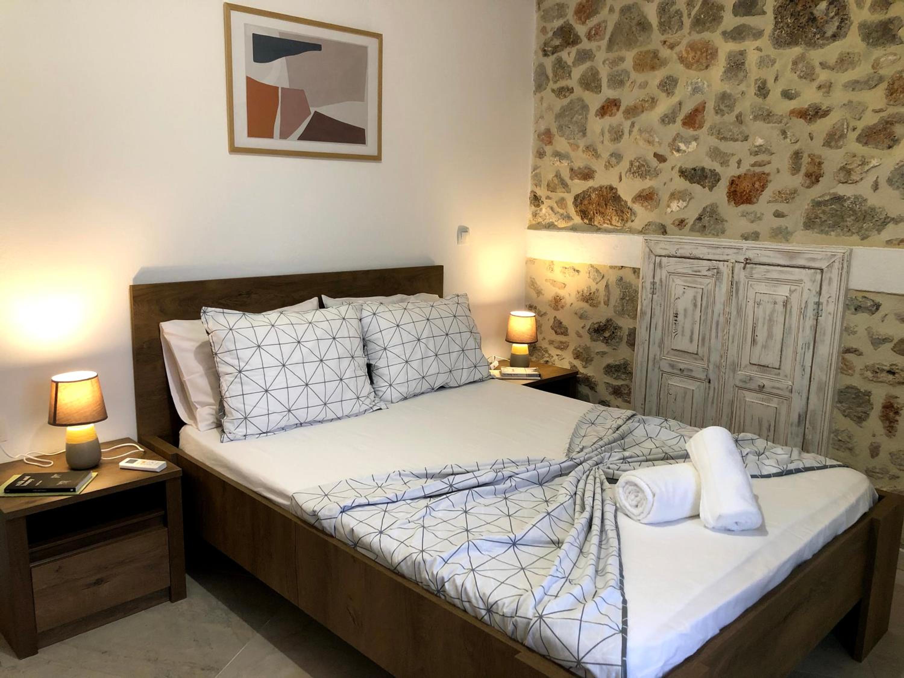 Oikia Stone House in seaside Kalo Chorio view 4