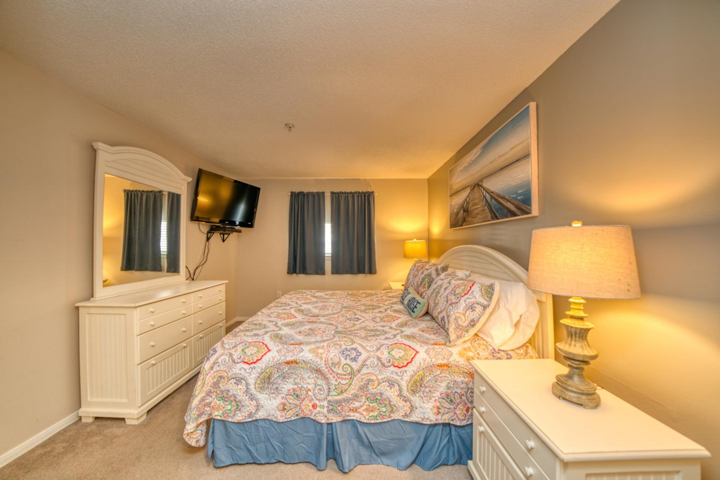 Ground Floor Gulf Front Oasis On Crystal Beach