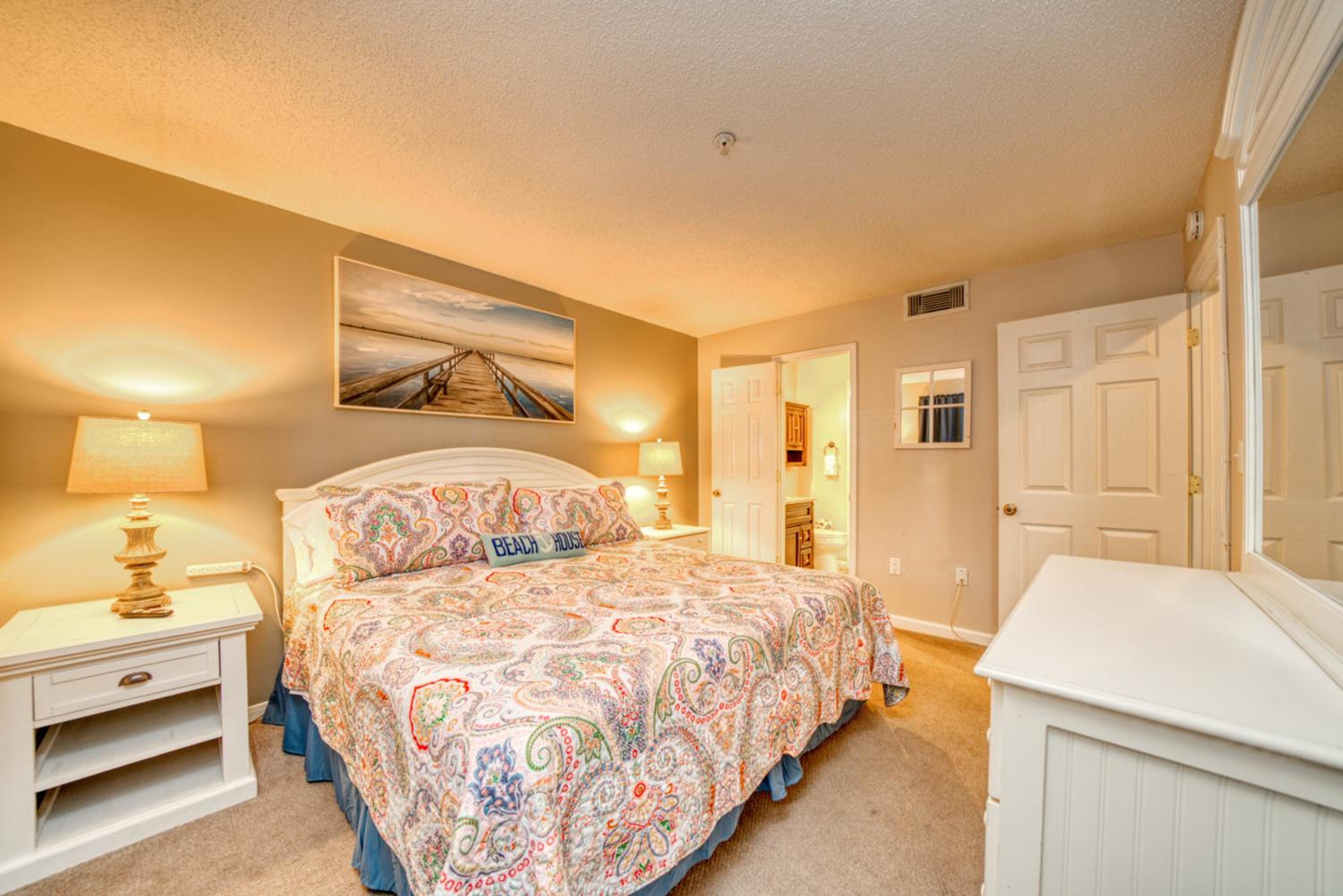Ground Floor Gulf Front Oasis On Crystal Beach