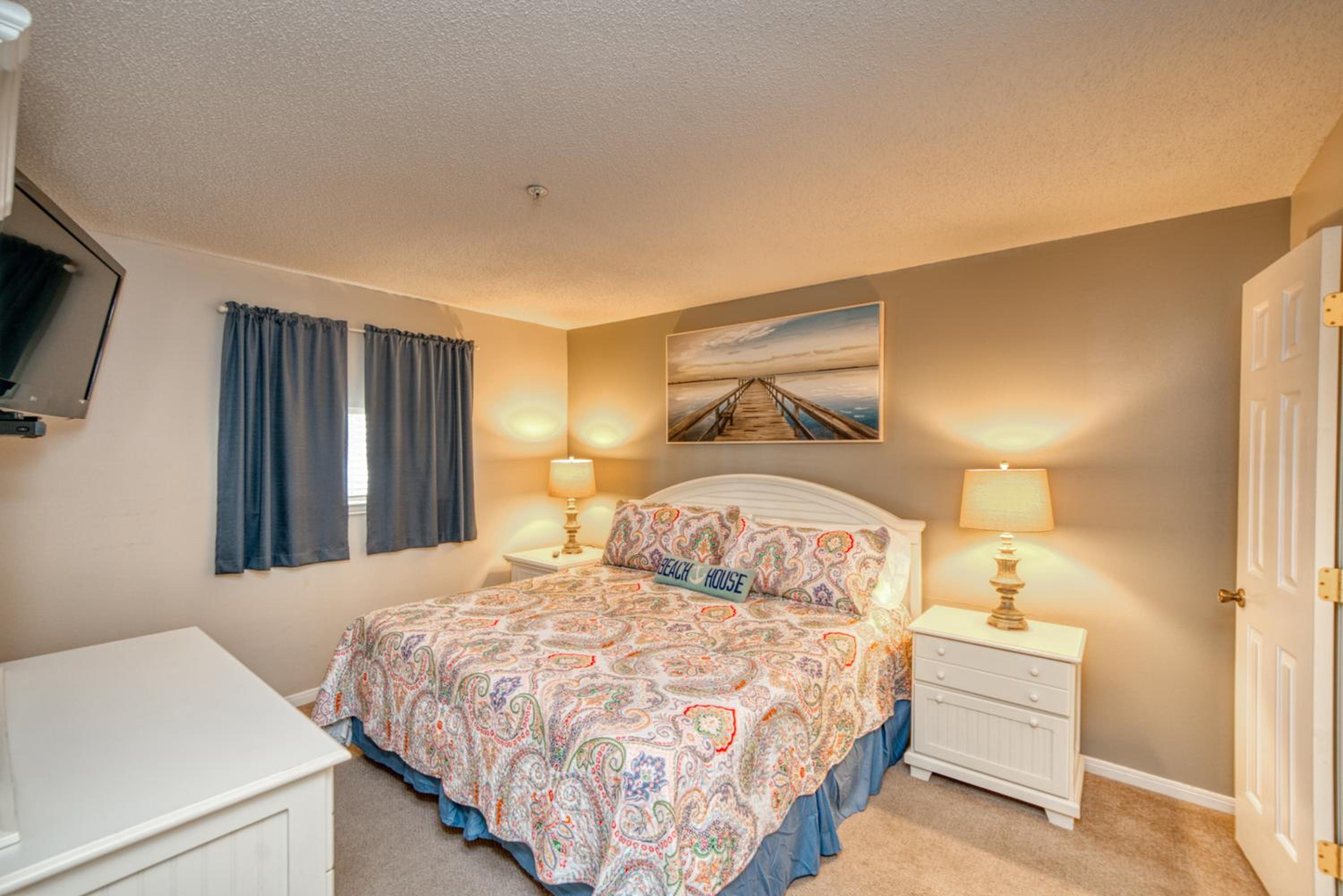 Ground Floor Gulf Front Oasis On Crystal Beach