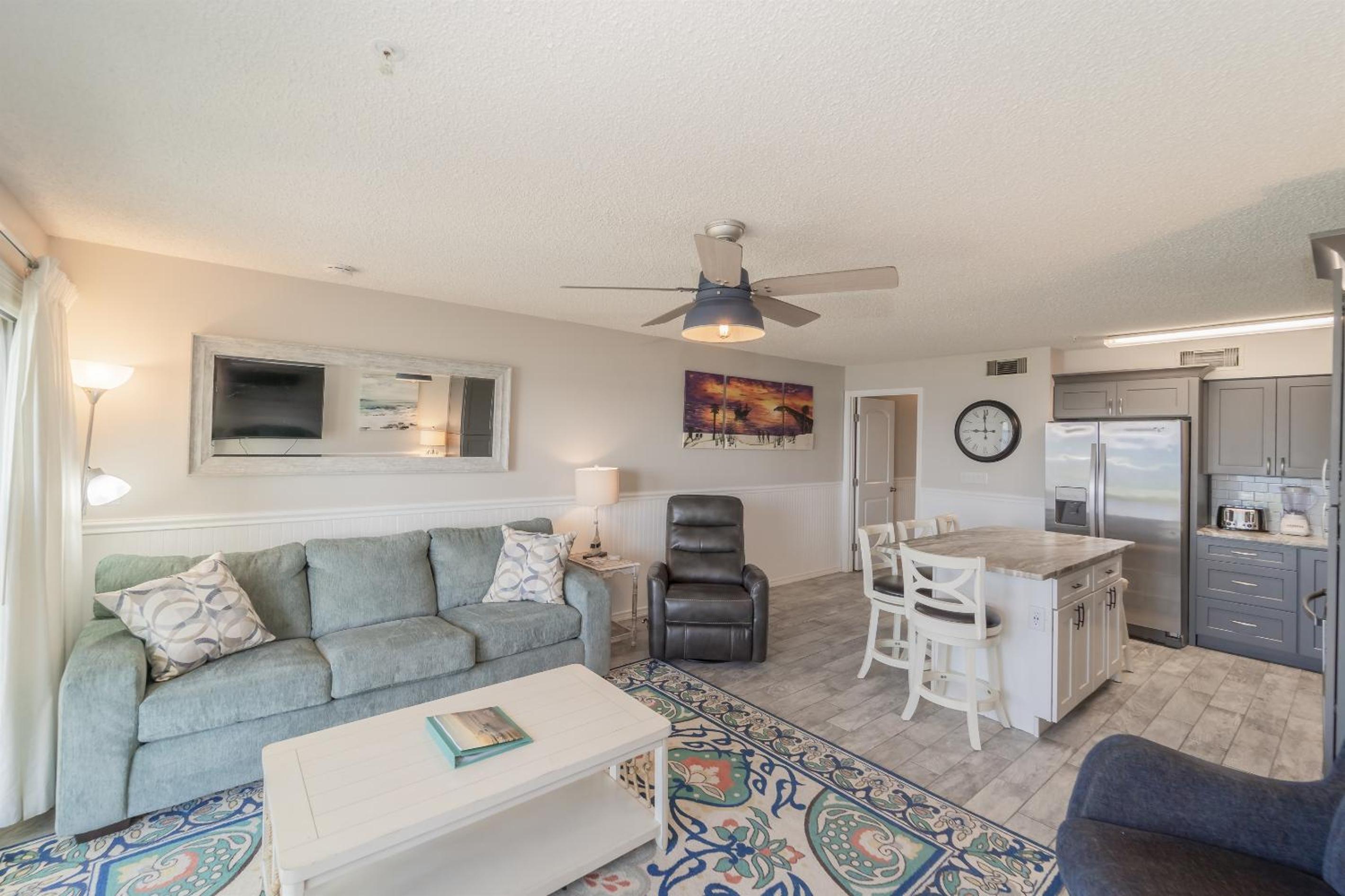 Ground Floor Gulf Front Oasis On Crystal Beach