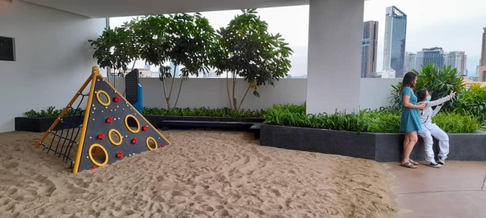 KZR KL Central Homestay KLCC TRX Bukit Bintang