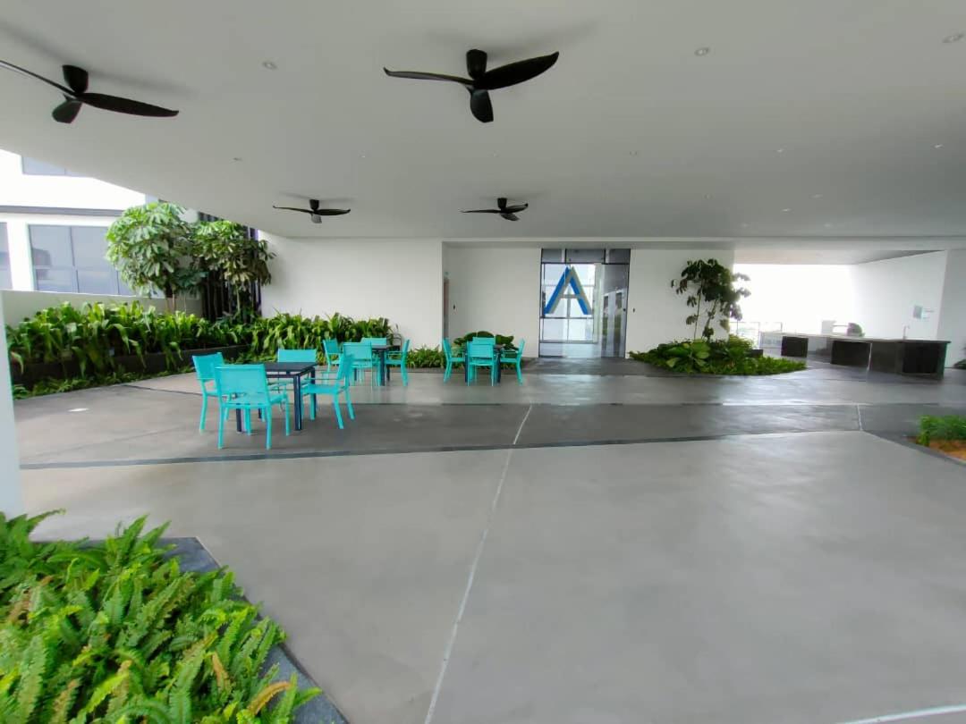 KZR KL Central Homestay KLCC TRX Bukit Bintang
