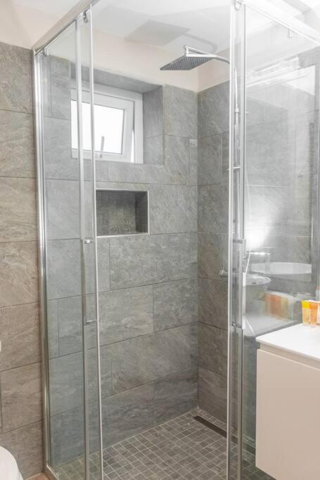 Tradewinds Apartments Simpson Bay