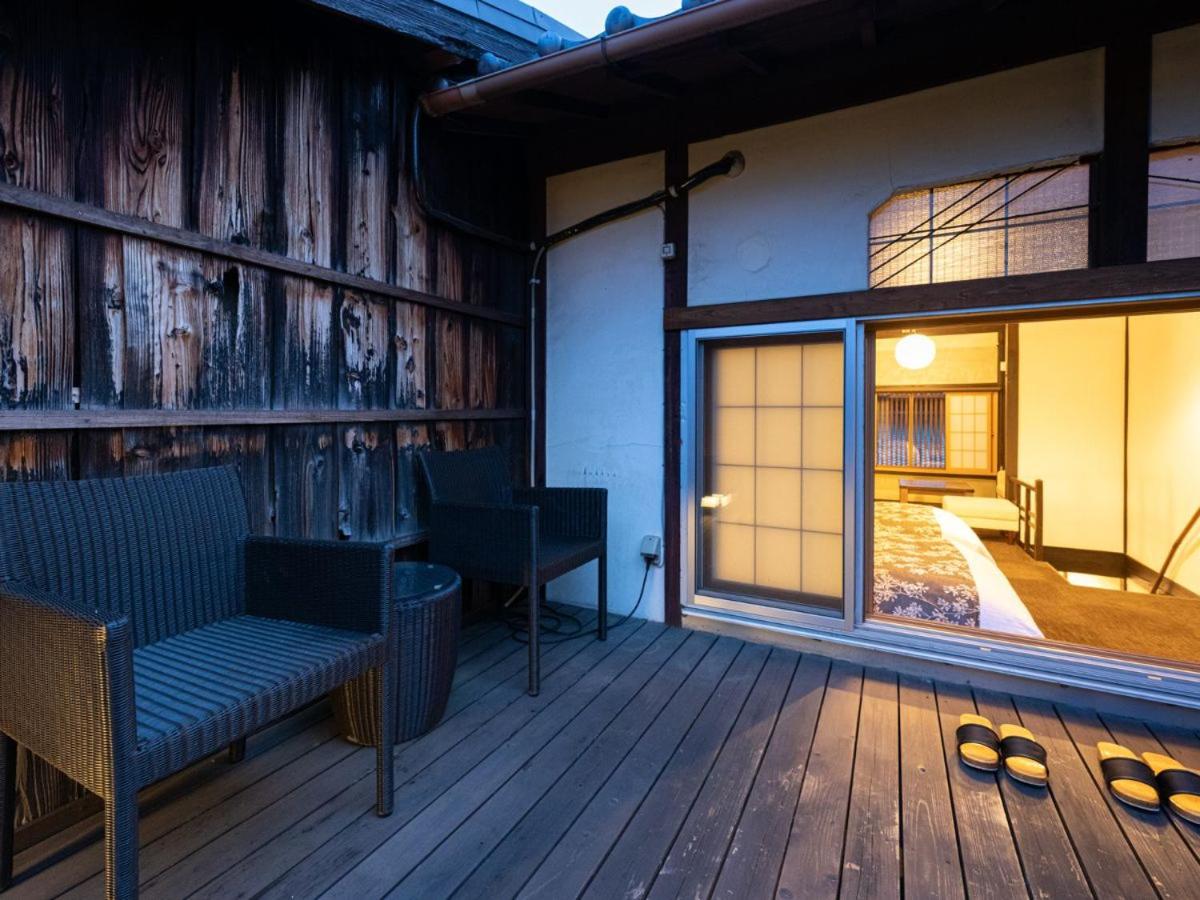 Nazuna Kyoto Nijo-jo 46