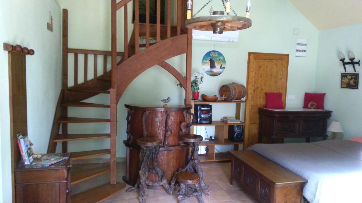 Photo 15