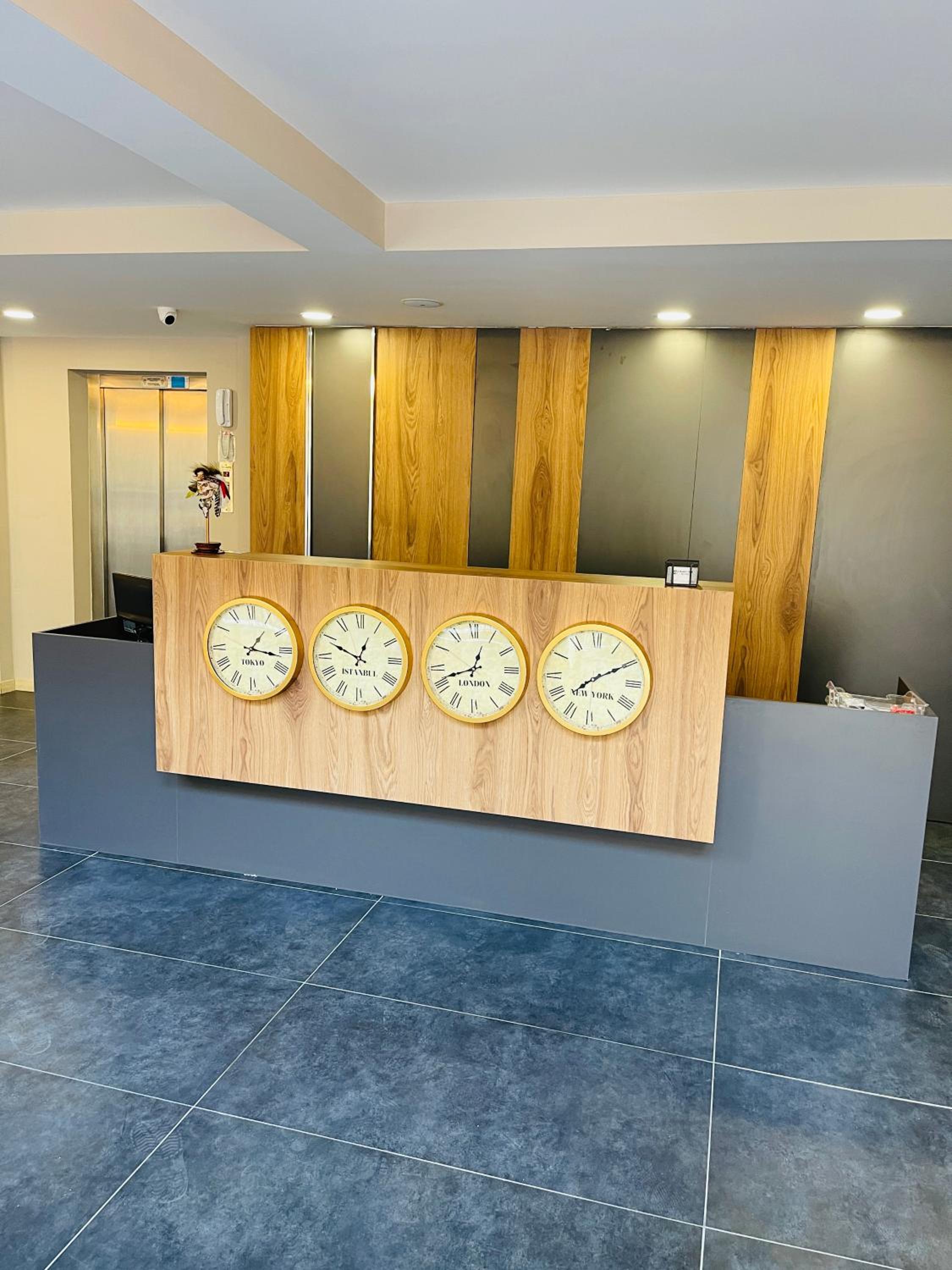 Grand Faik Hotel - Image 18