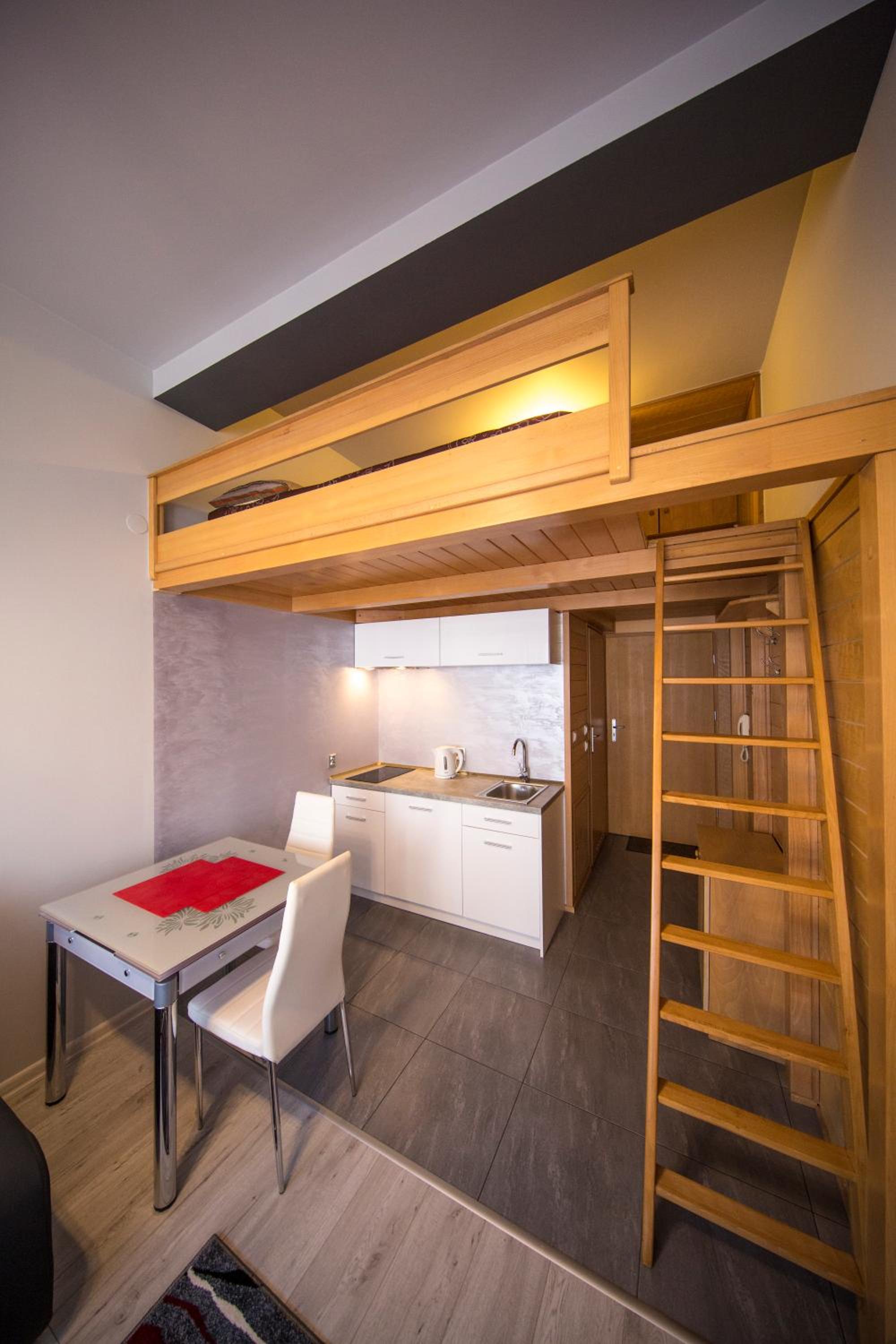 VivaApart Rodzinne apartamenty z basenem i widokiem na Giewont