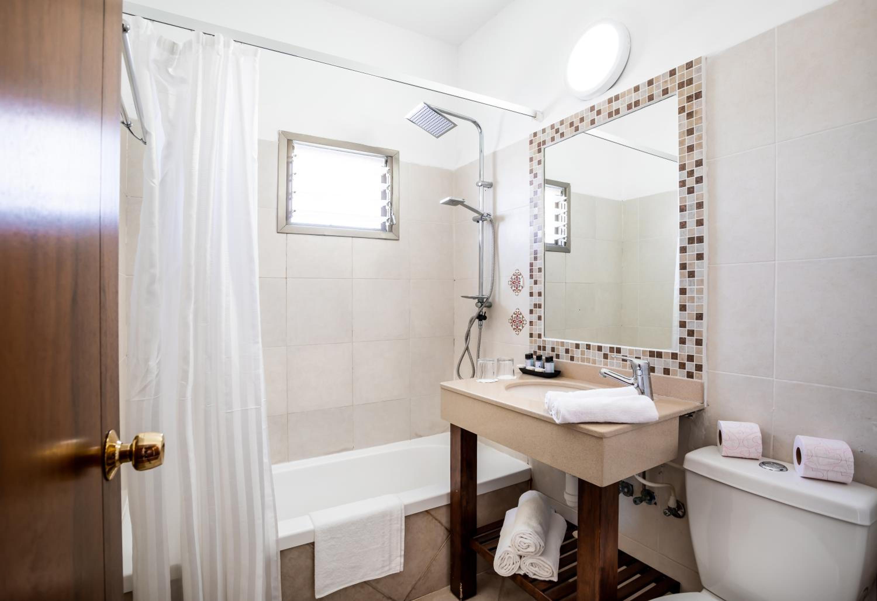 Aviv Holiday Flat