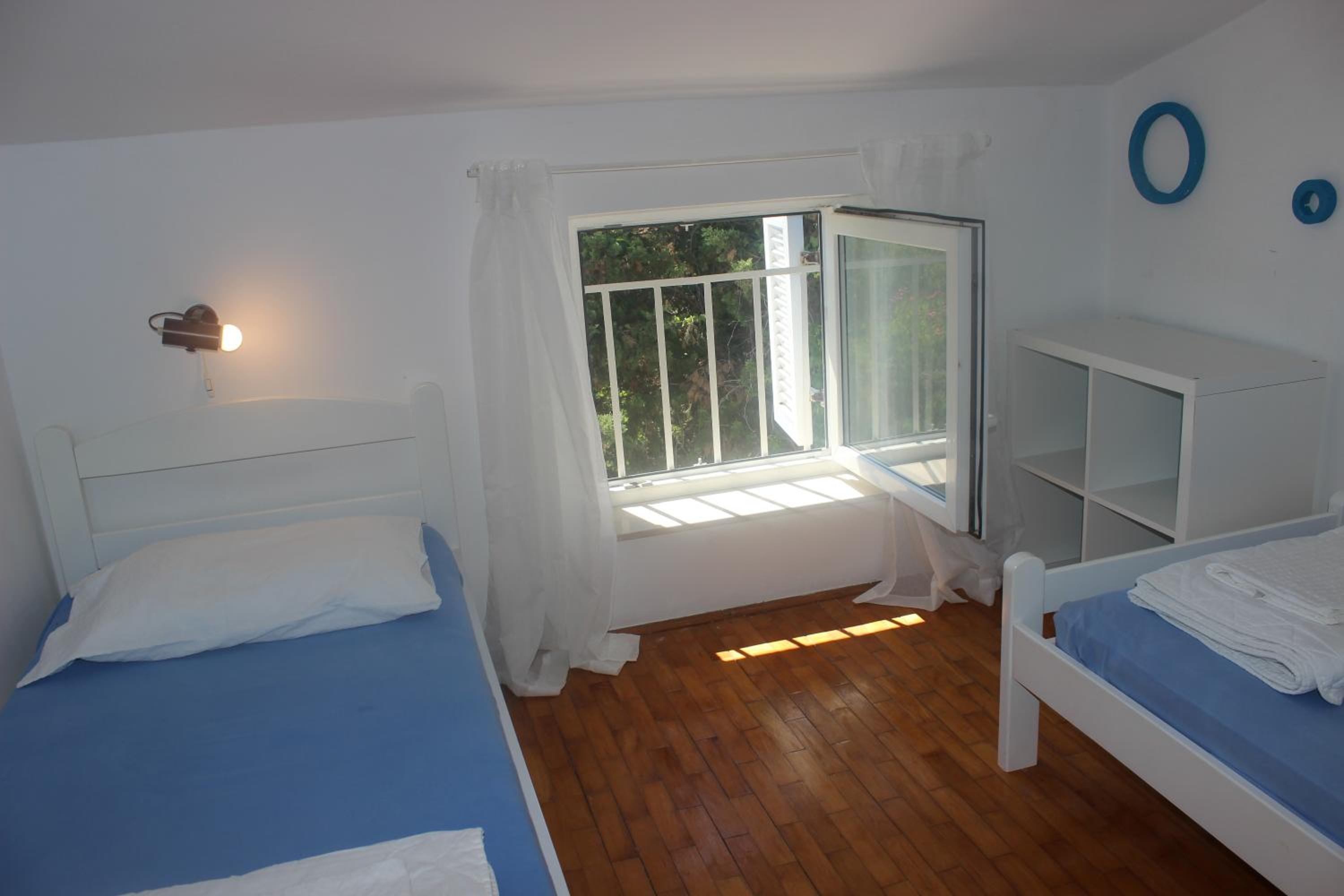 Photo 49