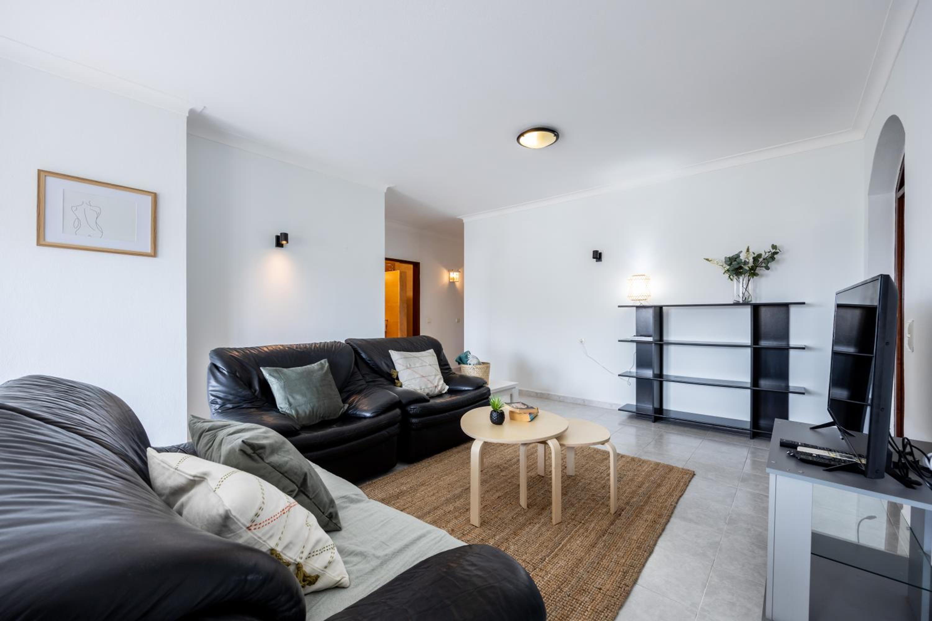 Casa Timor - Perfect Stay for Exploring Lagos & Algarve view 4