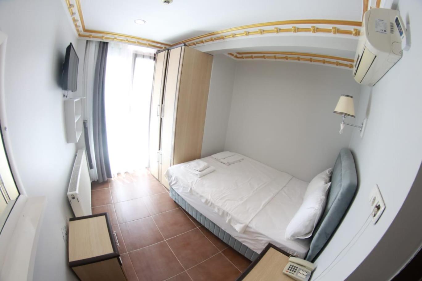 Ares Hotel - Image 21