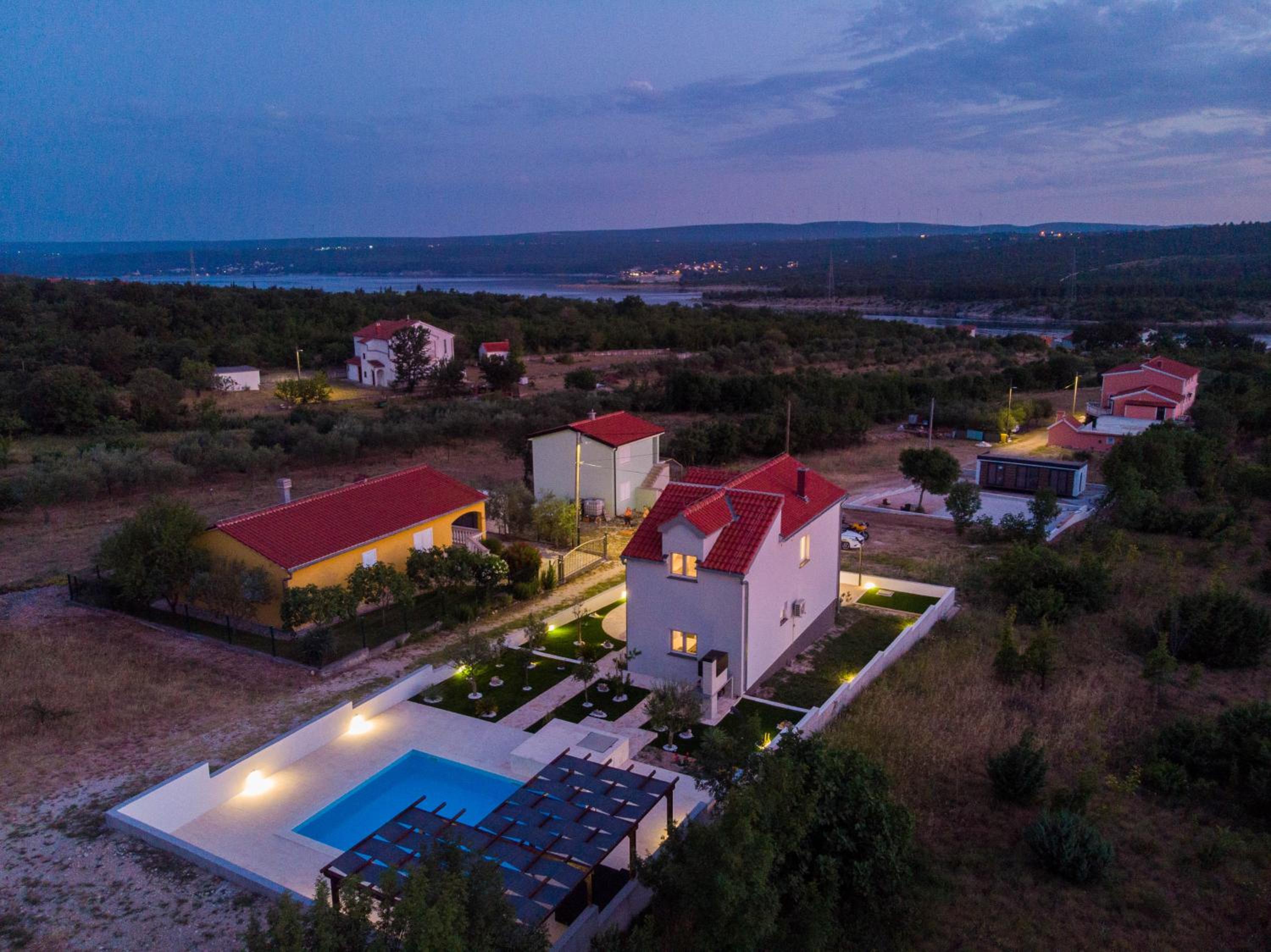 Holiday home with swimming pool Villa Camellia