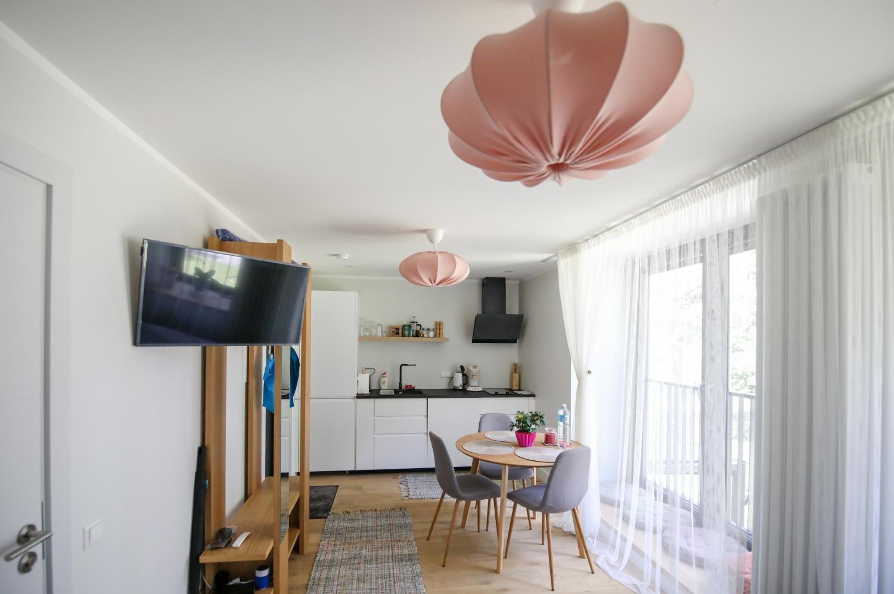 Seaside apartment Albatross, spa and pool view 4