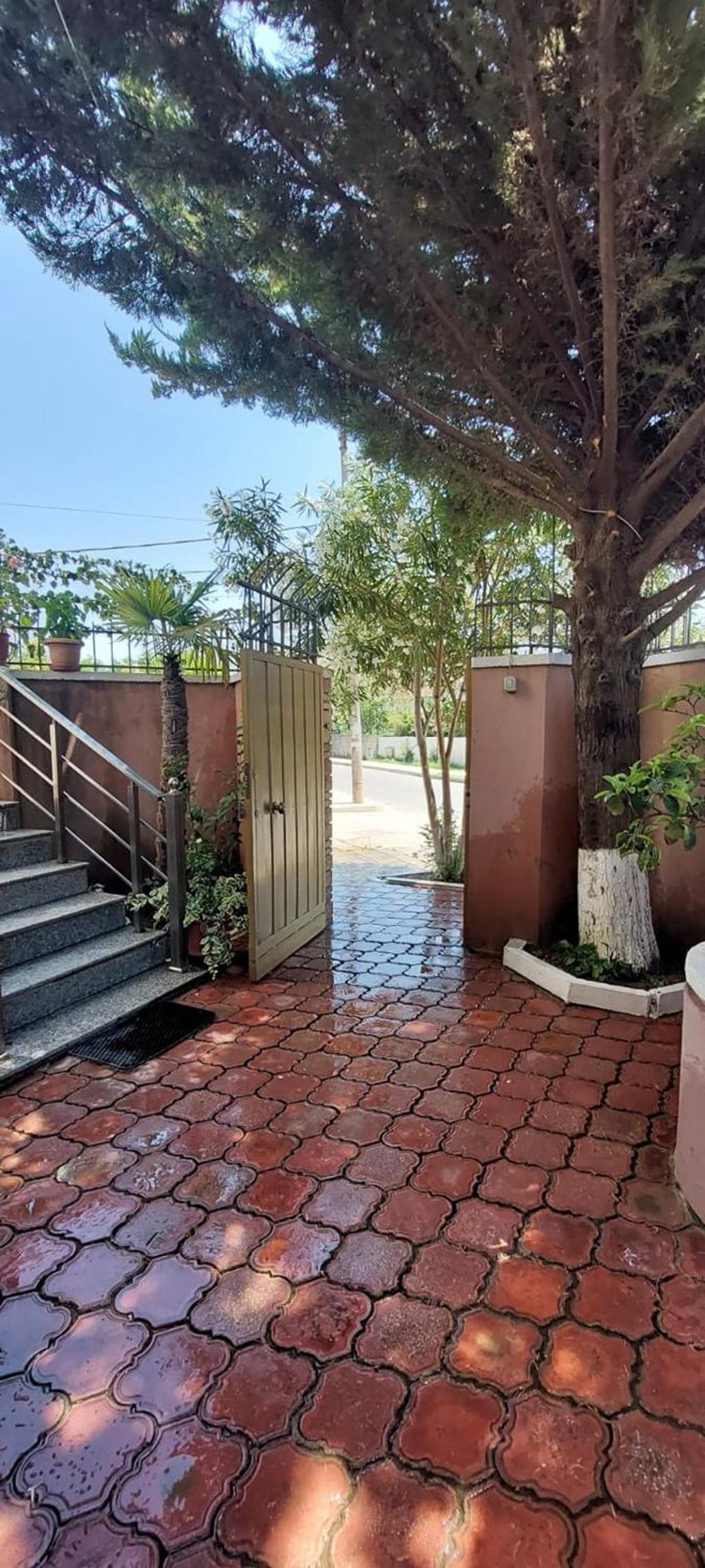 Villa Madani
