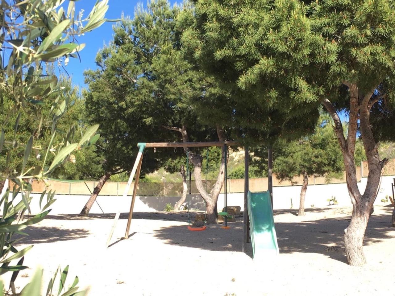 Chalet junto al mar con piscina climatizada