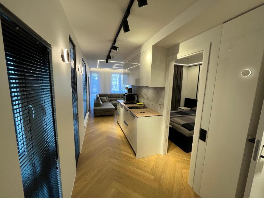 Elenos modernūs apartamentai Šventojoje (100 m iki jūros) view 3