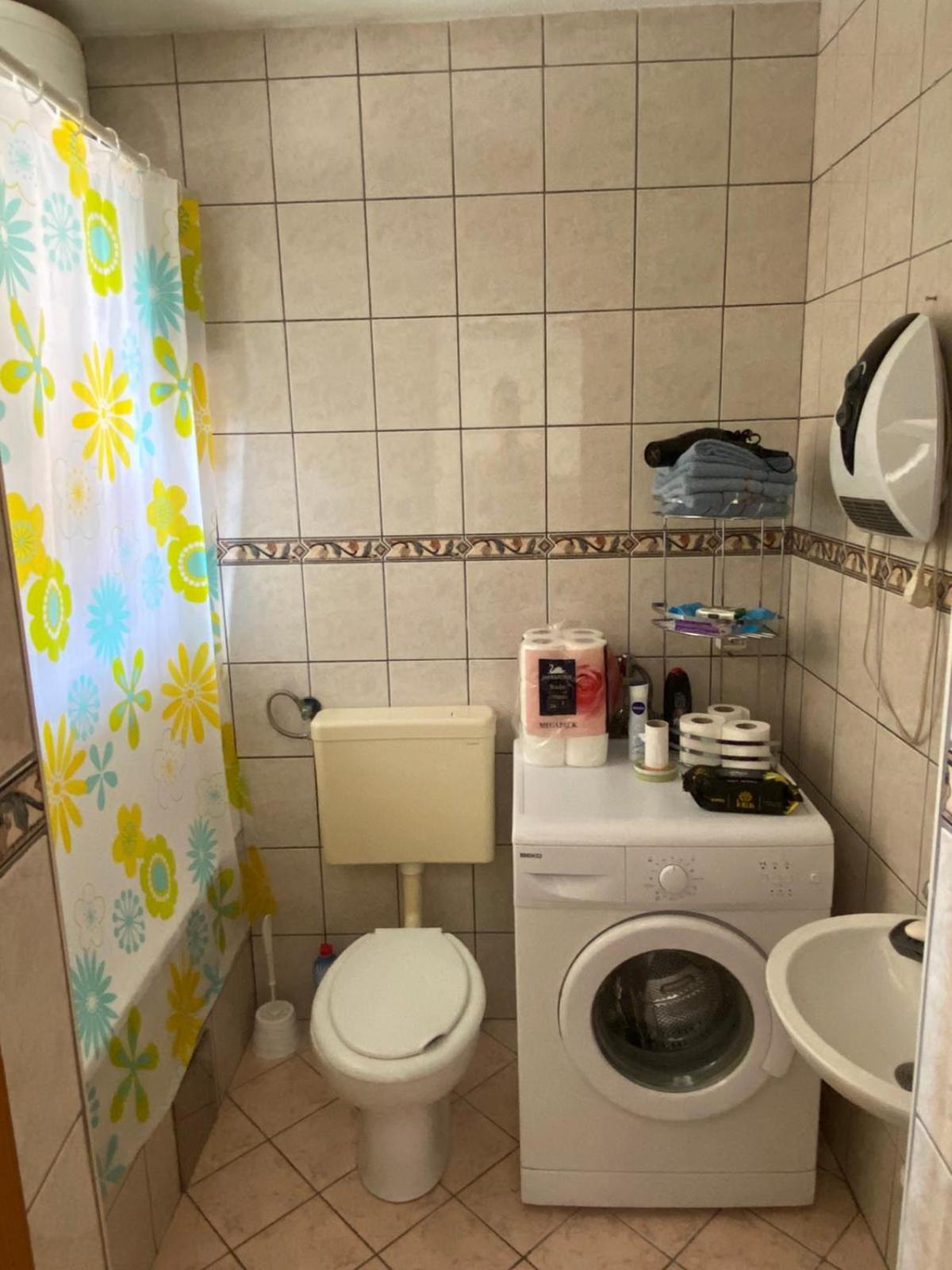 Apartment Cuni view 3