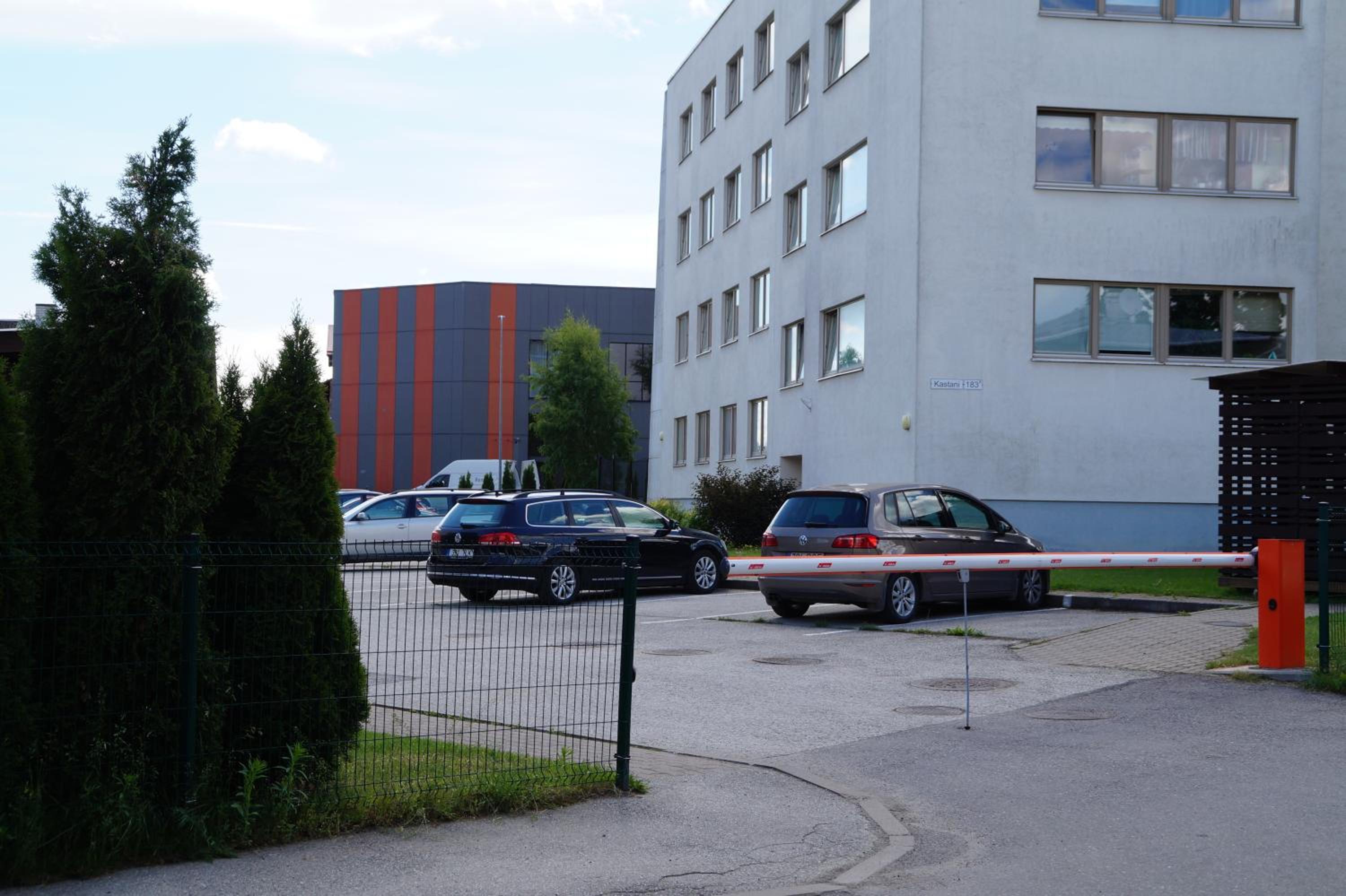 Photo 32