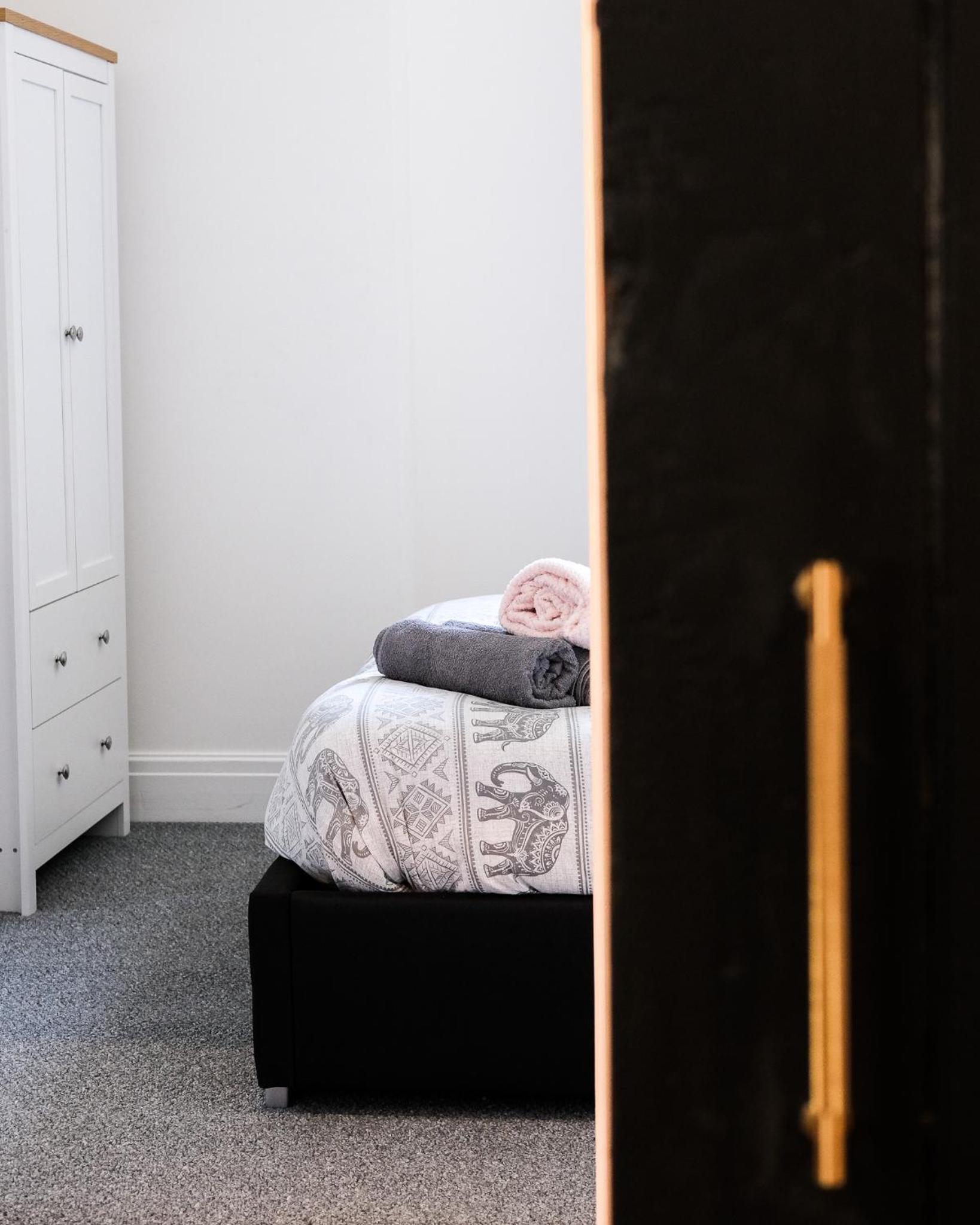 The Eden Warehouse - Pink Apartment (sleeps 4) view 2
