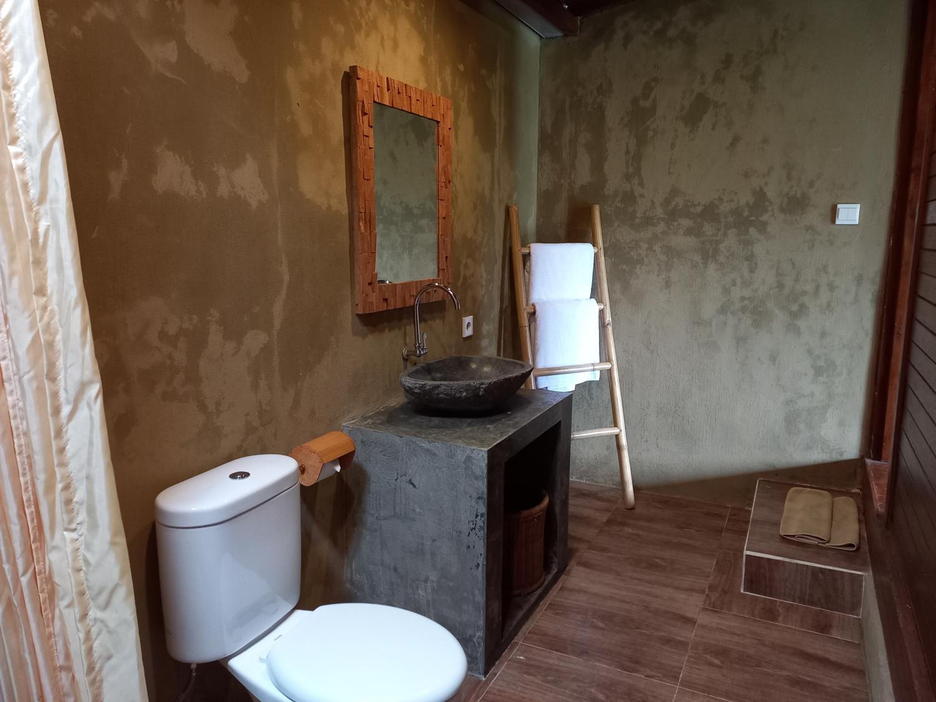 Ayu Guesthouse Ubud view 3