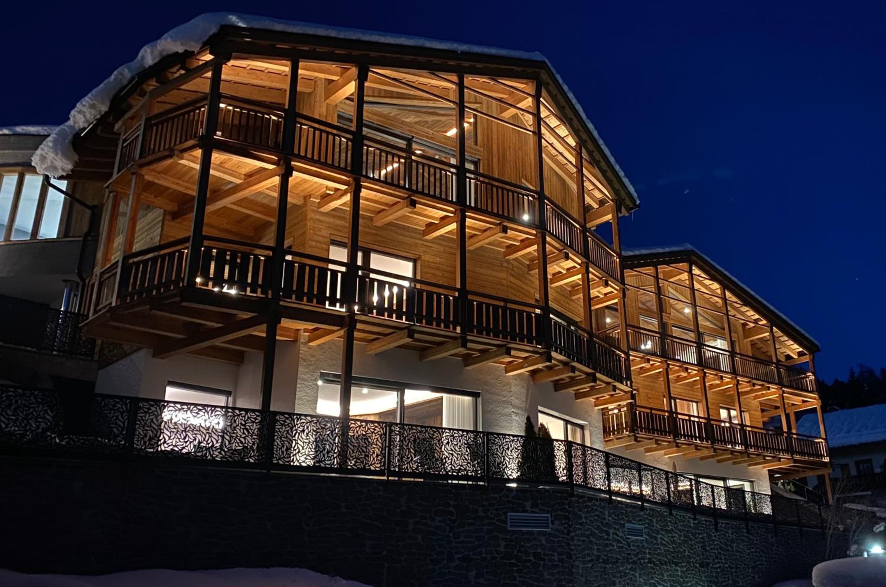 Luxury Chalet Lefiro