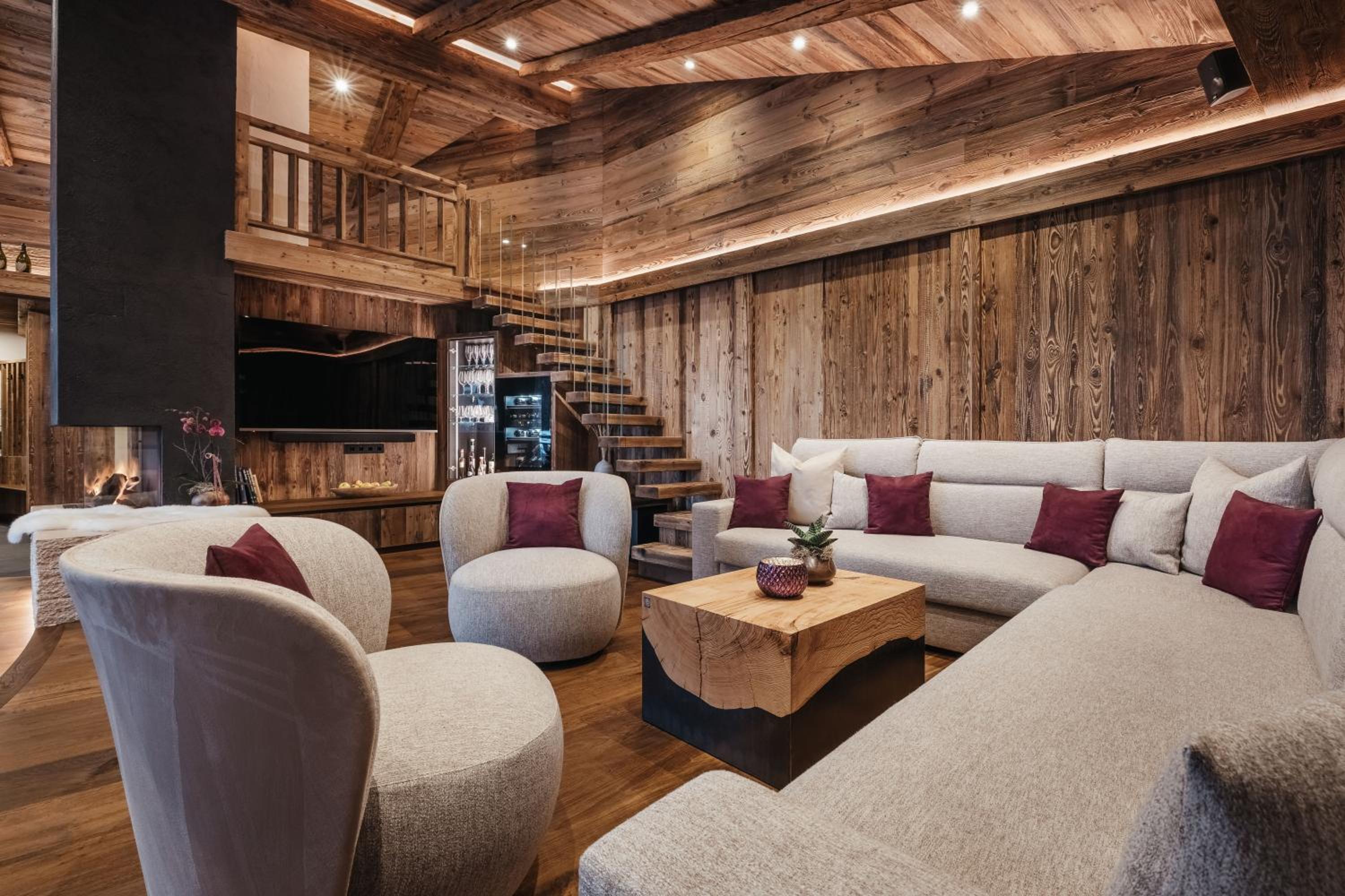 Luxury Chalet Lefiro