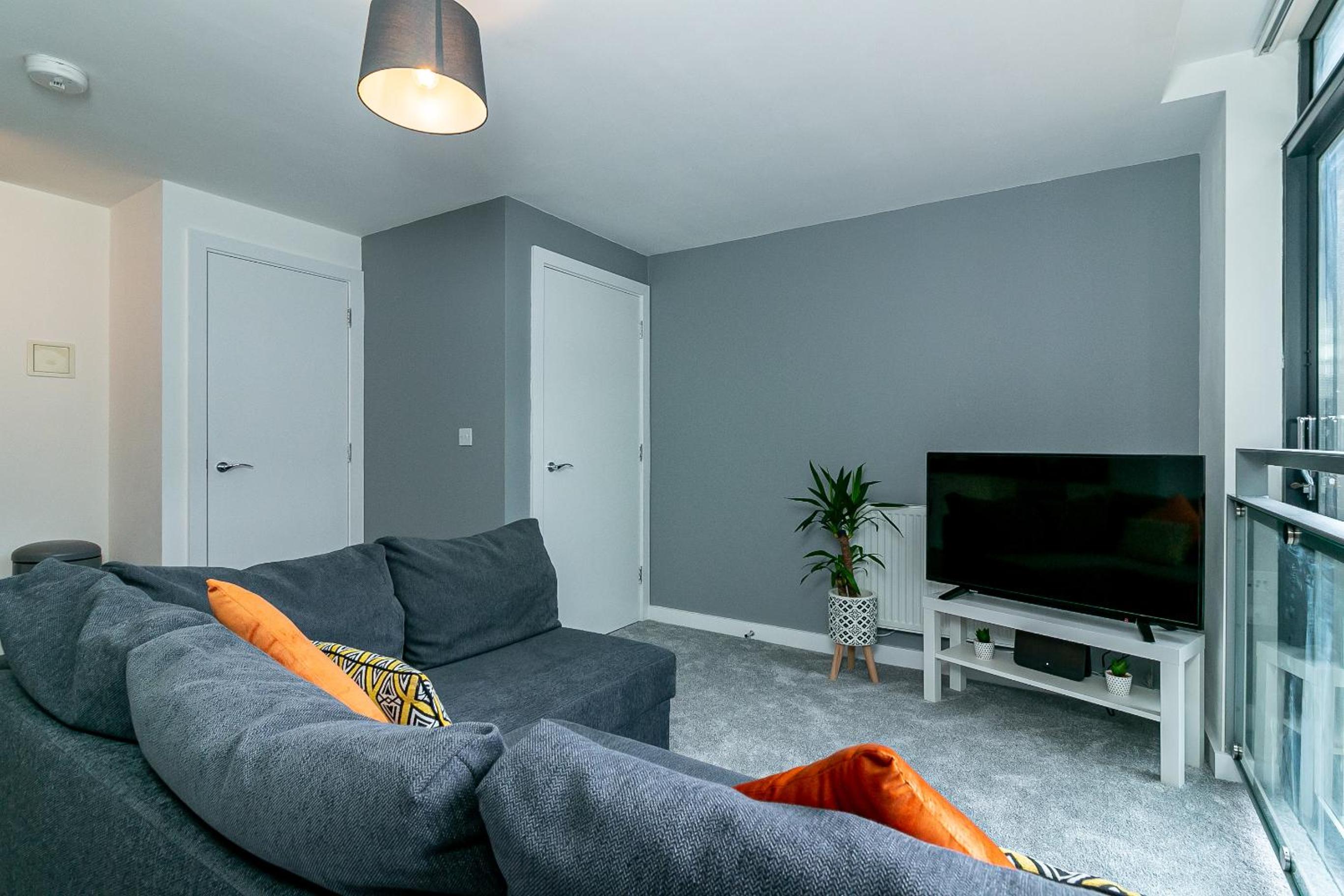 St Albans City Centre Apartment view 3