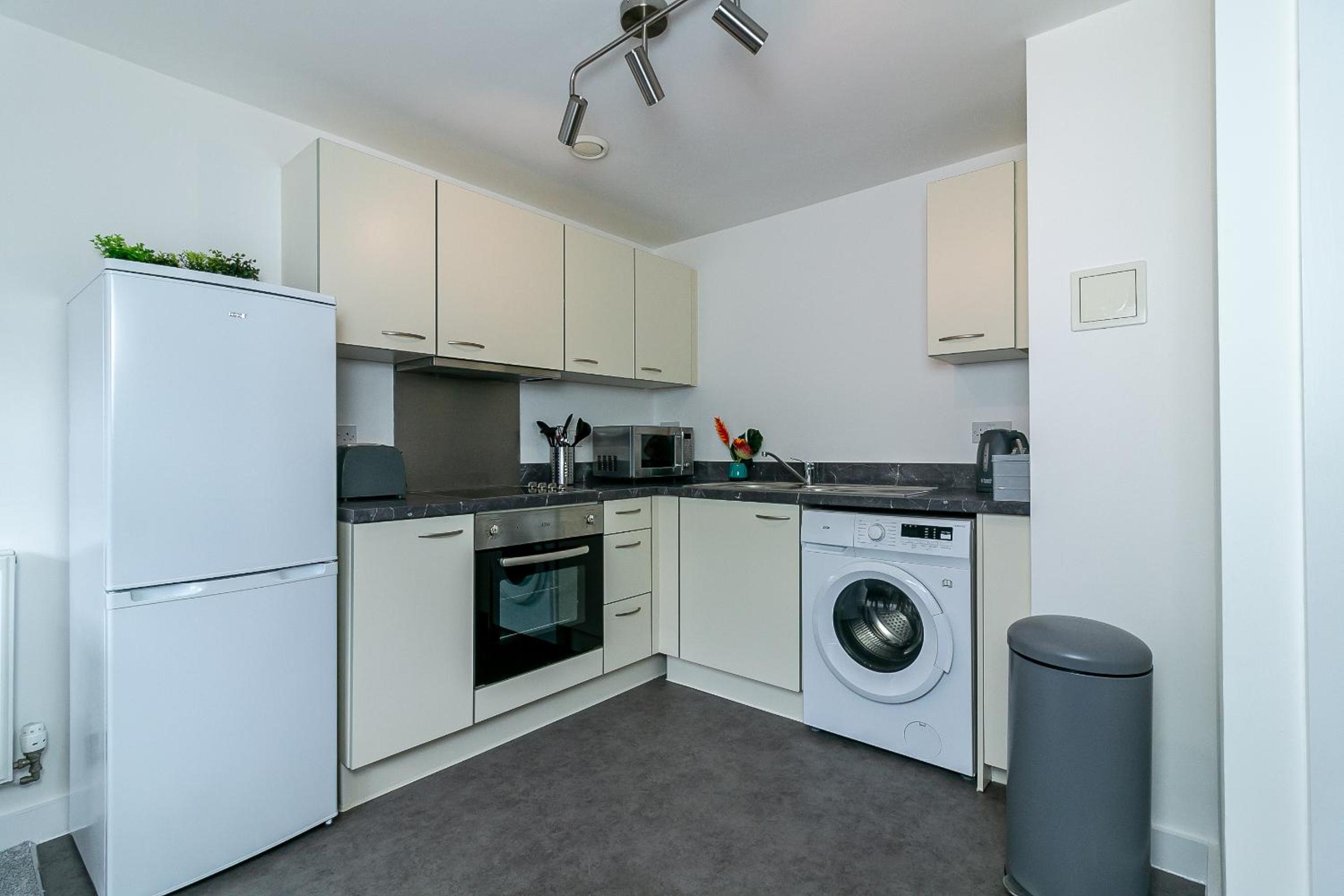 St Albans City Centre Apartment view 5