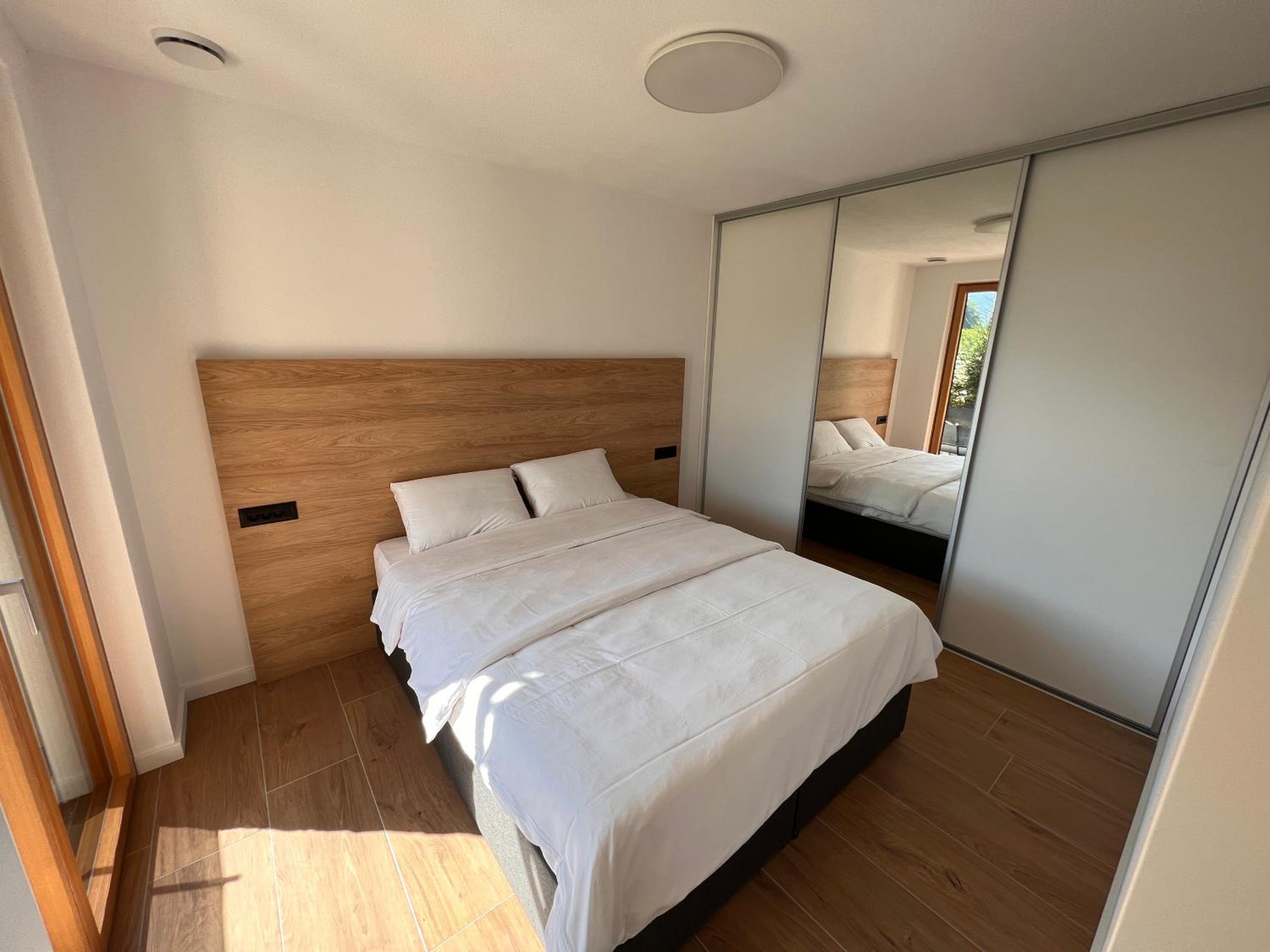 Vila Petra - Family apartment for 4 at Lake Bled view 3