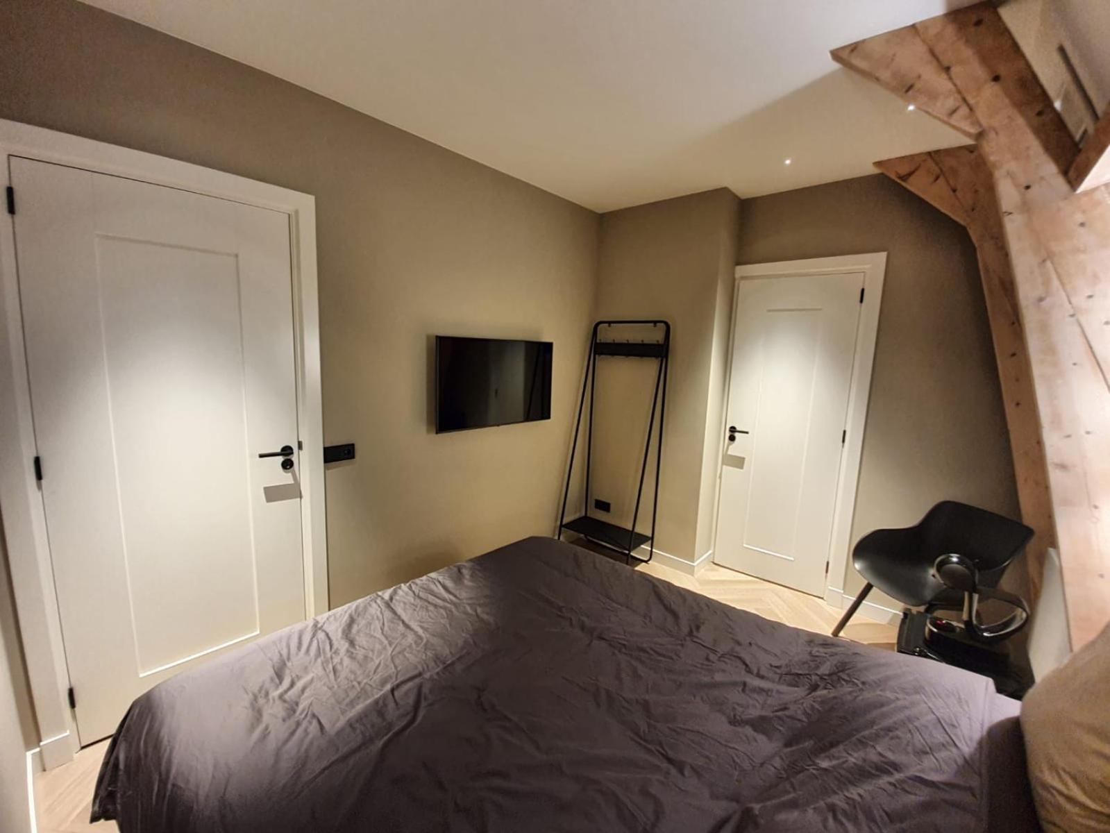 Super de luxe privékamer op een toplocatie - Room 2 view 3