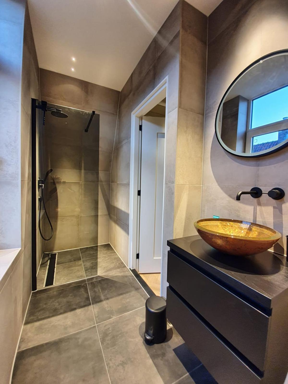 Super de luxe privékamer op een toplocatie - Room 2 view 4