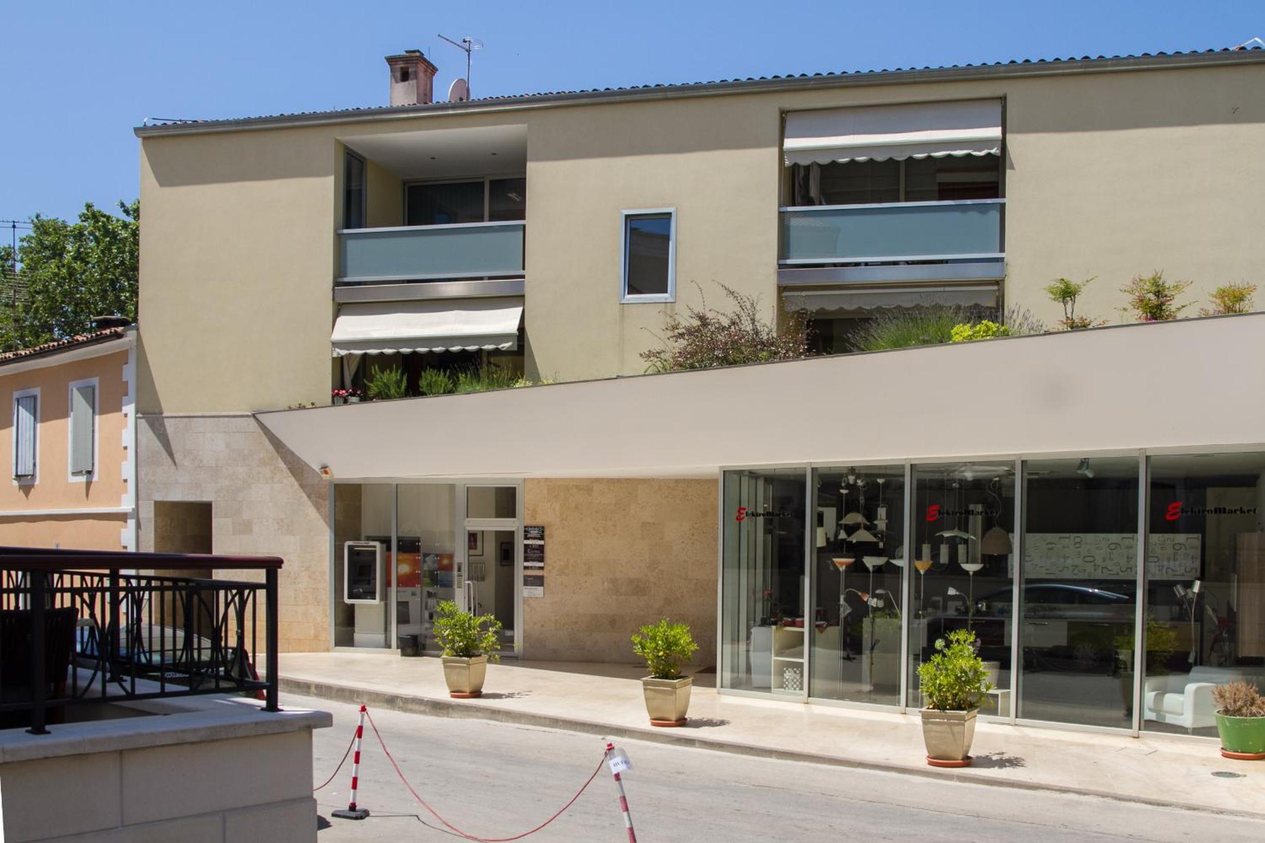 Hotel Apartments Casa Emonia - Image 1